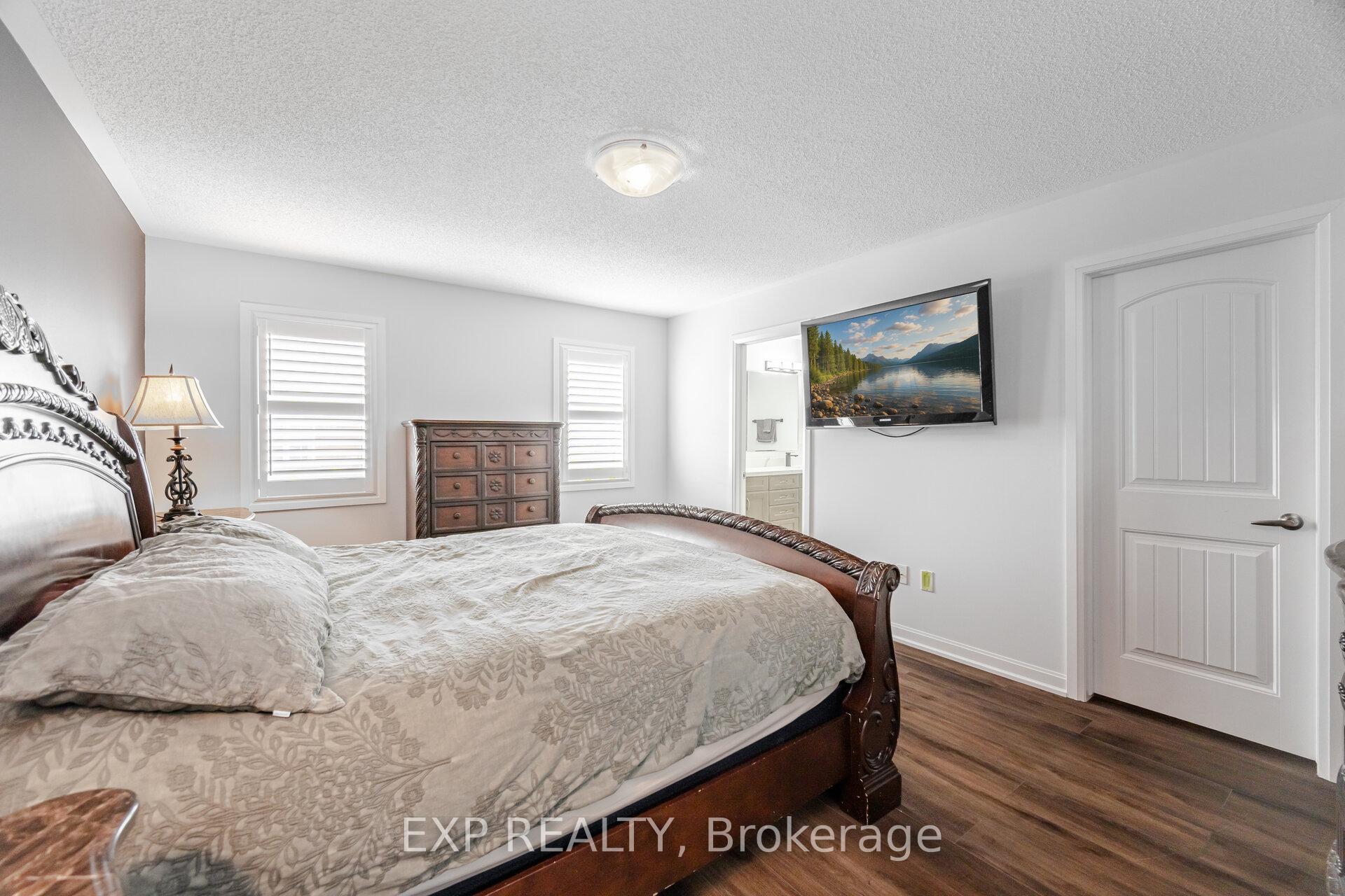 Photo 14 of 1357 Orr Terrace, Milton, Ford — HOMEH