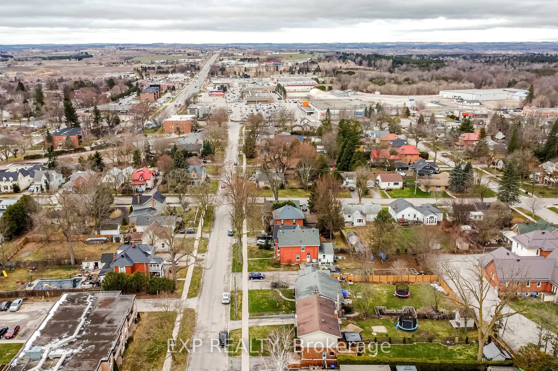 Photo 4 of 112 Nelson Street W, New Tecumseth, Alliston — HOMEH