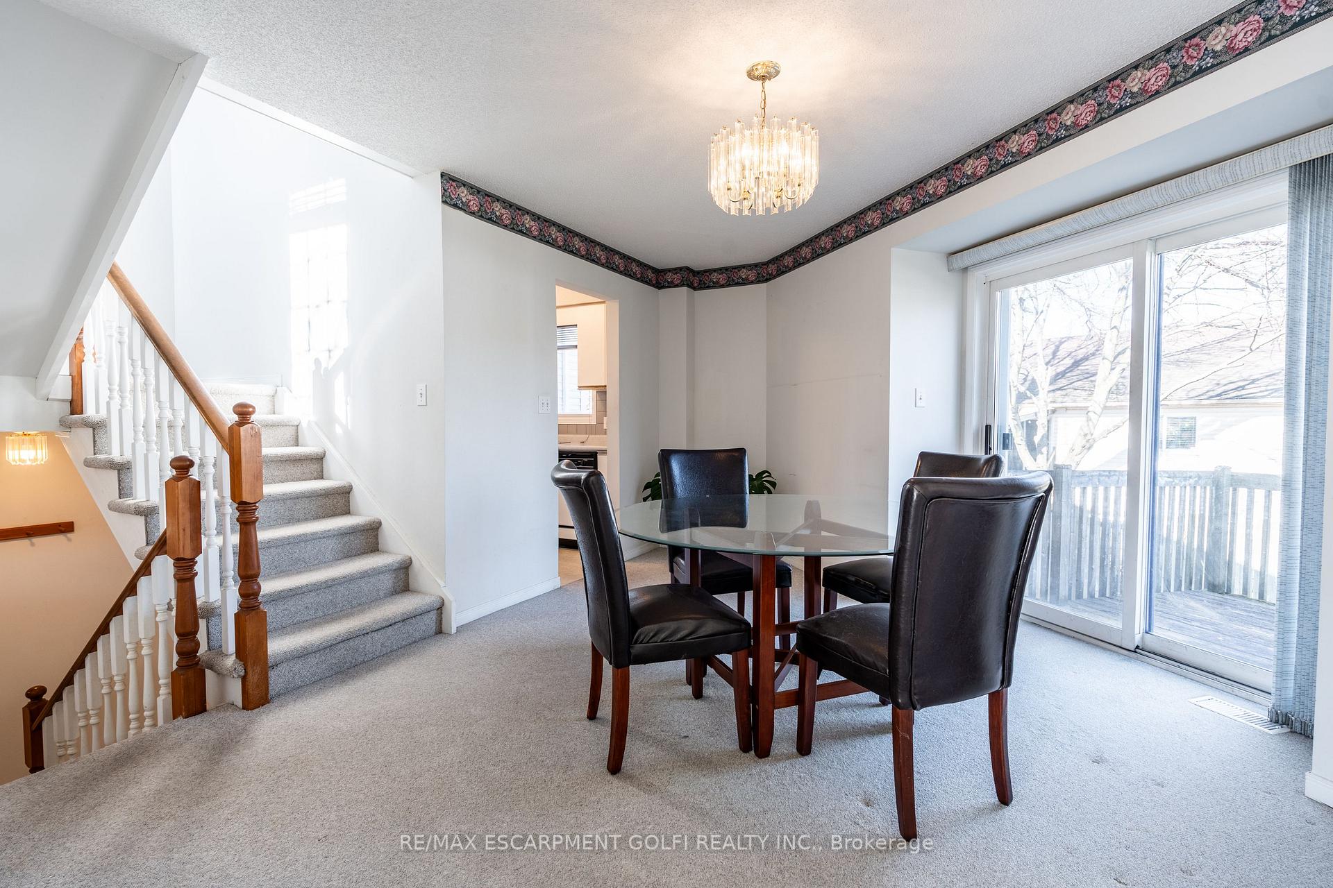 Photo 6 of 14 Hunters Court, Pelham, Fonthill — HOMEH