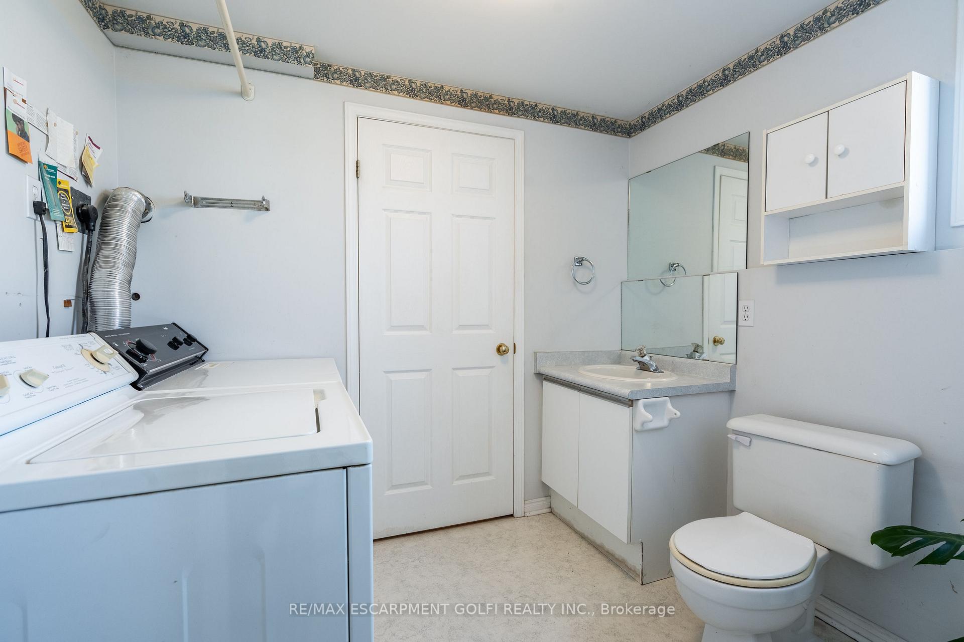 Photo 22 of 14 Hunters Court, Pelham, Fonthill — HOMEH