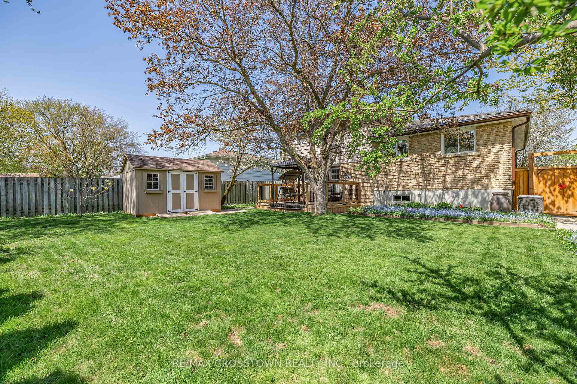 Photo 31 of 42 Mccague Crescent, New Tecumseth, Alliston — HOMEH