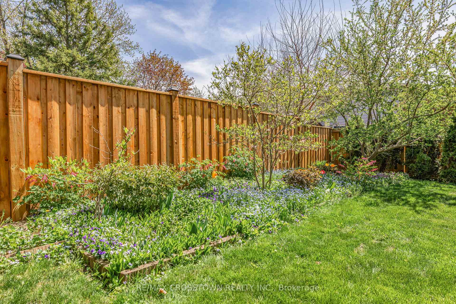 Photo 32 of 42 Mccague Crescent, New Tecumseth, Alliston — HOMEH