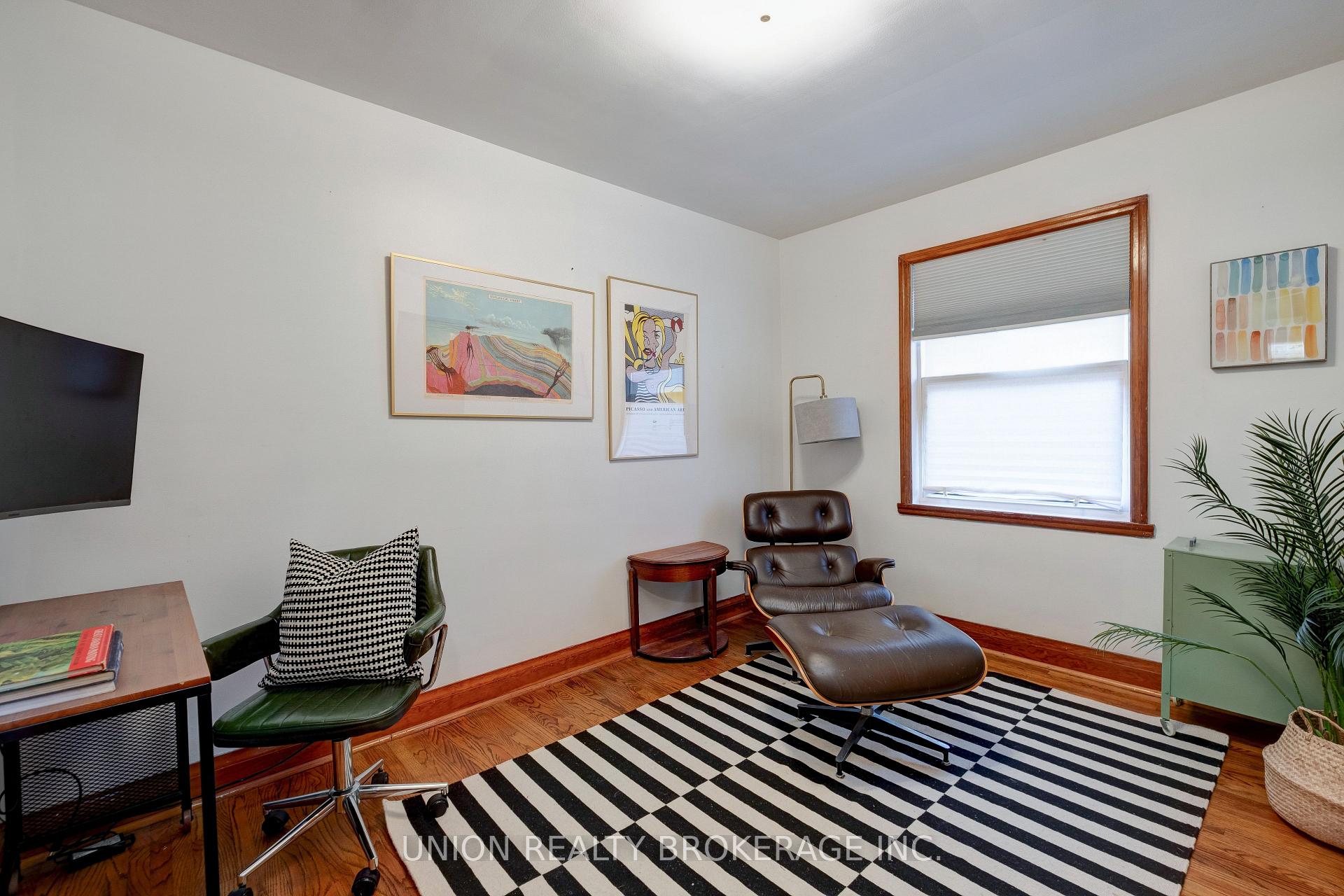 Photo 13 of 481 Lowell Avenue, Oshawa, McLaughlin — HOMEH