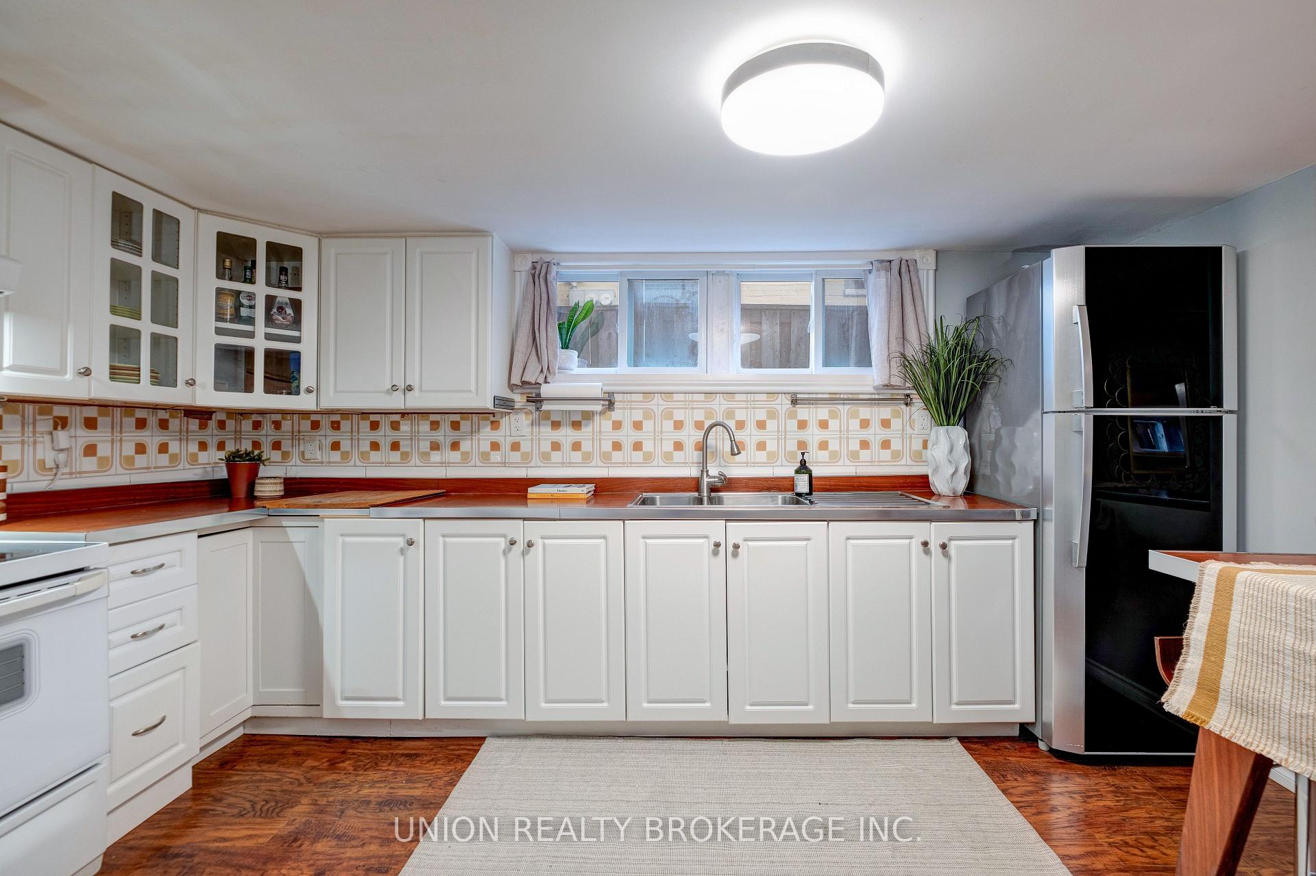 Photo 17 of 481 Lowell Avenue, Oshawa, McLaughlin — HOMEH