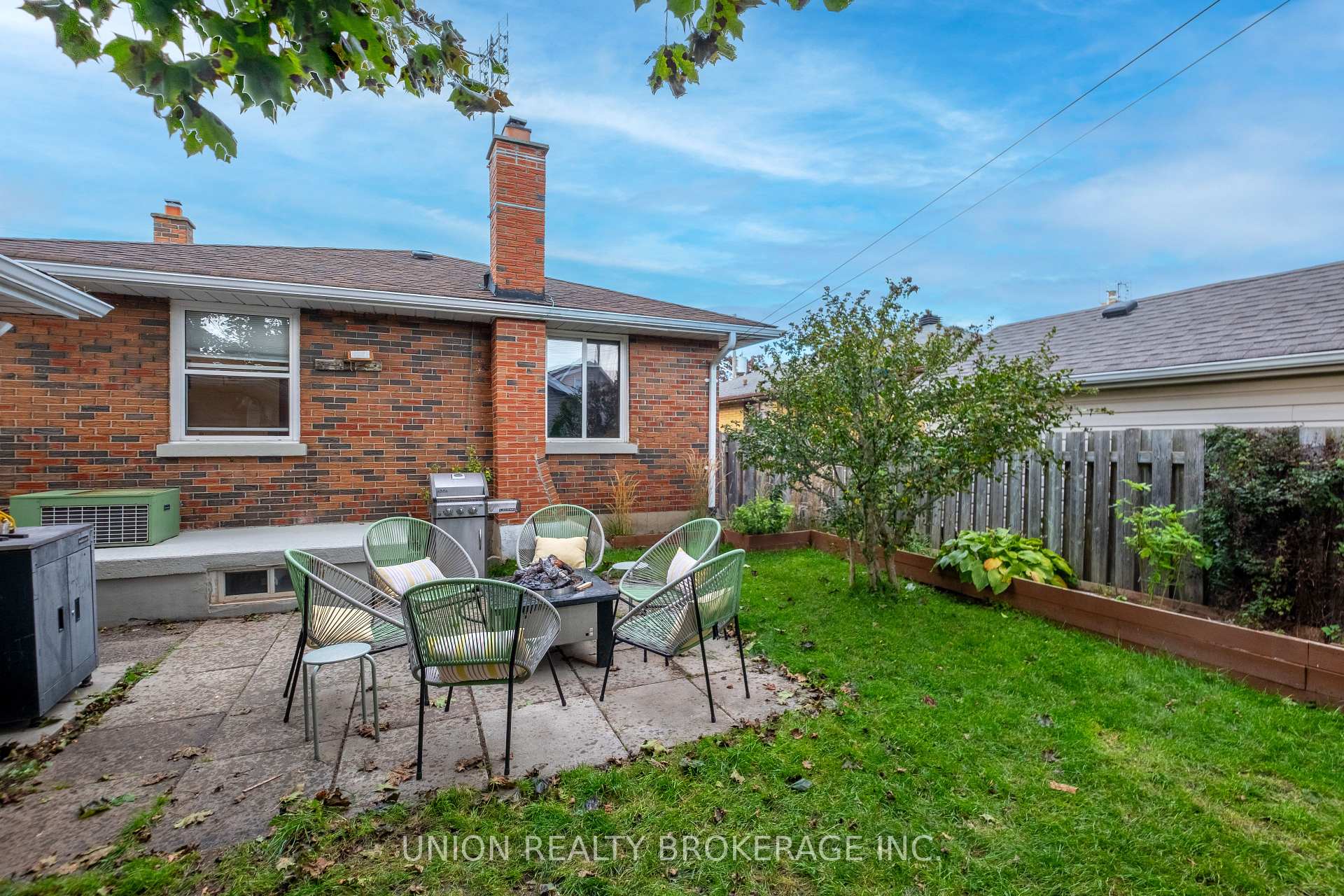Photo 31 of 481 Lowell Avenue, Oshawa, McLaughlin — HOMEH