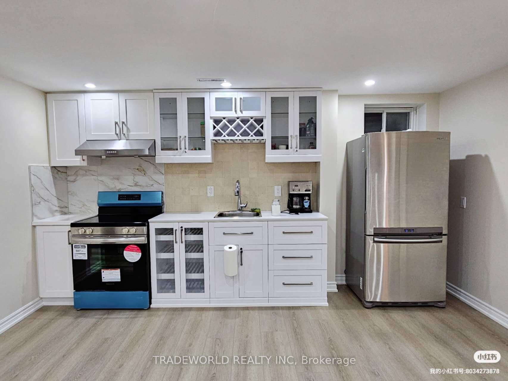 Photo 3 of Unit Bsmt, 30 Braeside Square, Markham, Unionville — HOMEH