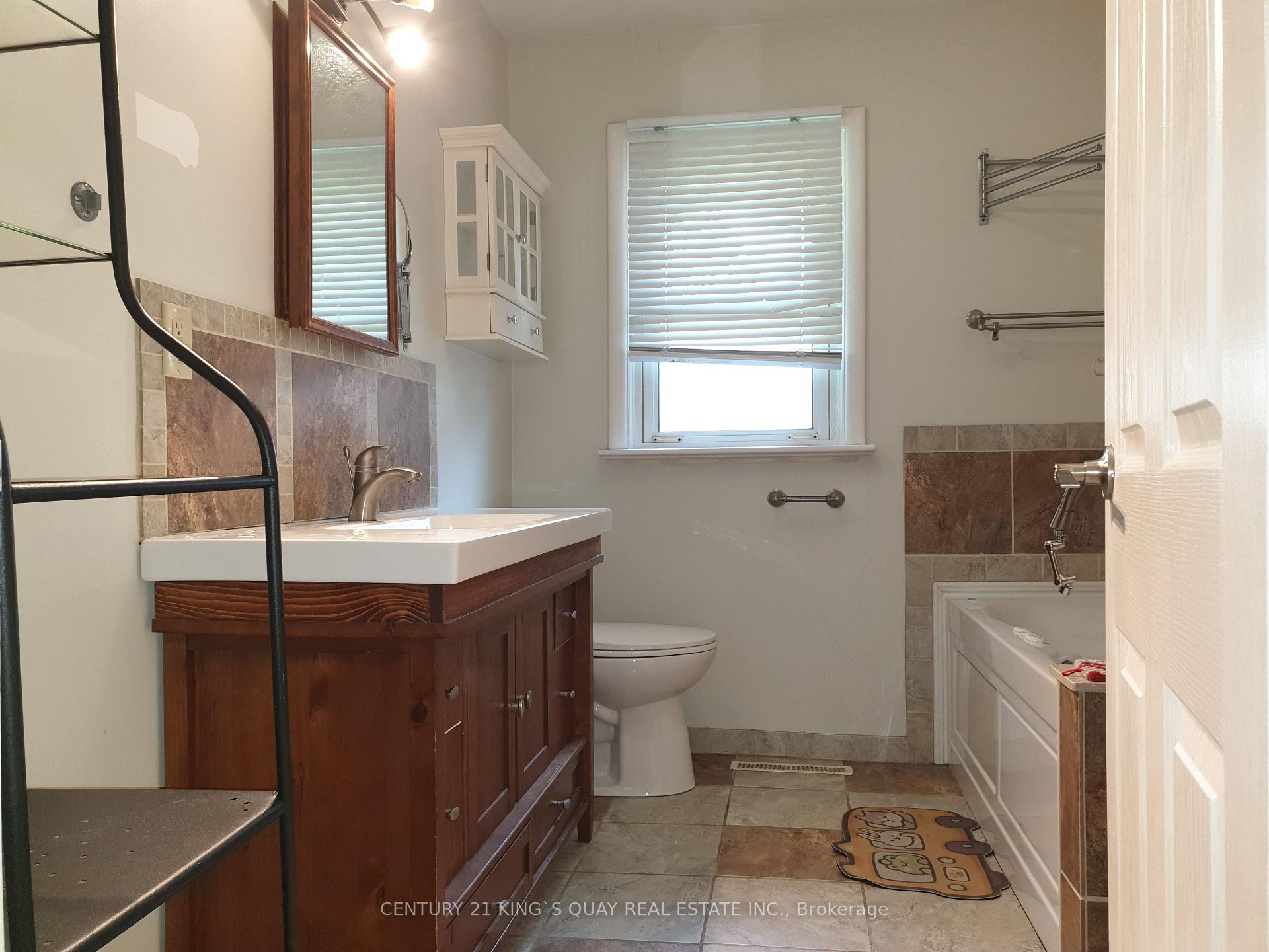 Photo 14 of 15 Grandview Boulevard, Markham, Bullock — HOMEH