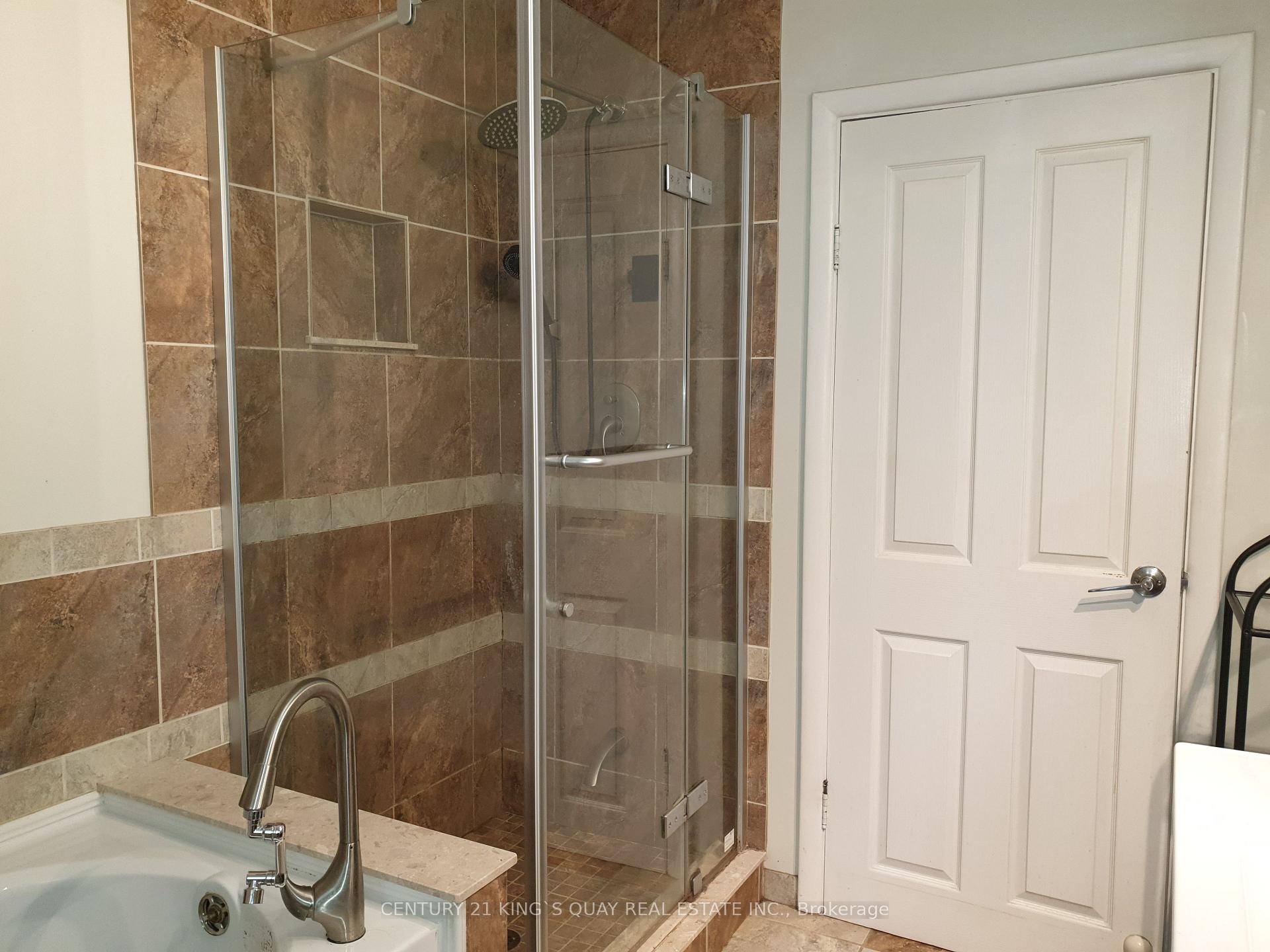Photo 16 of 15 Grandview Boulevard, Markham, Bullock — HOMEH