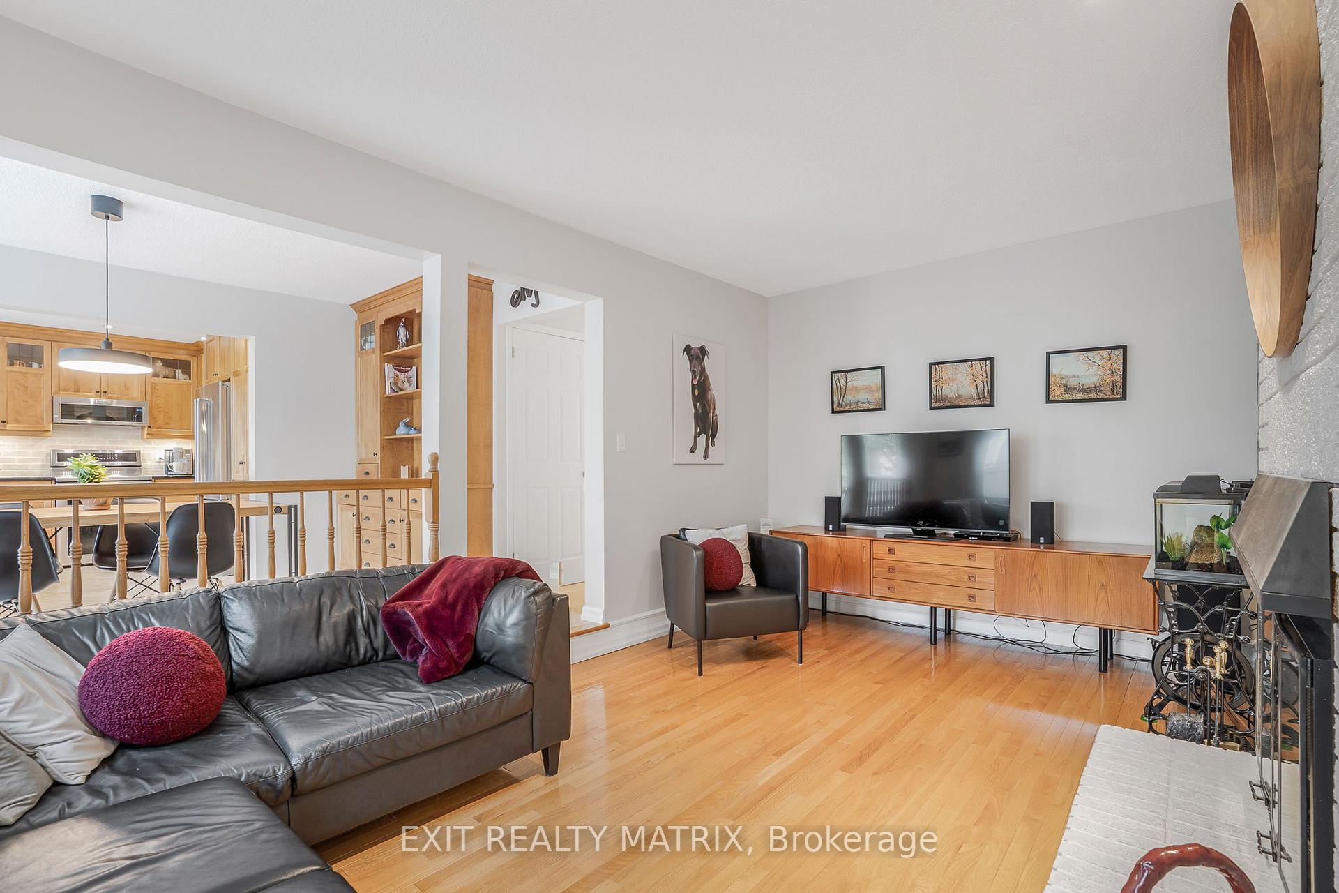 Photo 19 of 1690 Caminiti Crescent, Ottawa, Fallingbrook/Pineridge — HOMEH