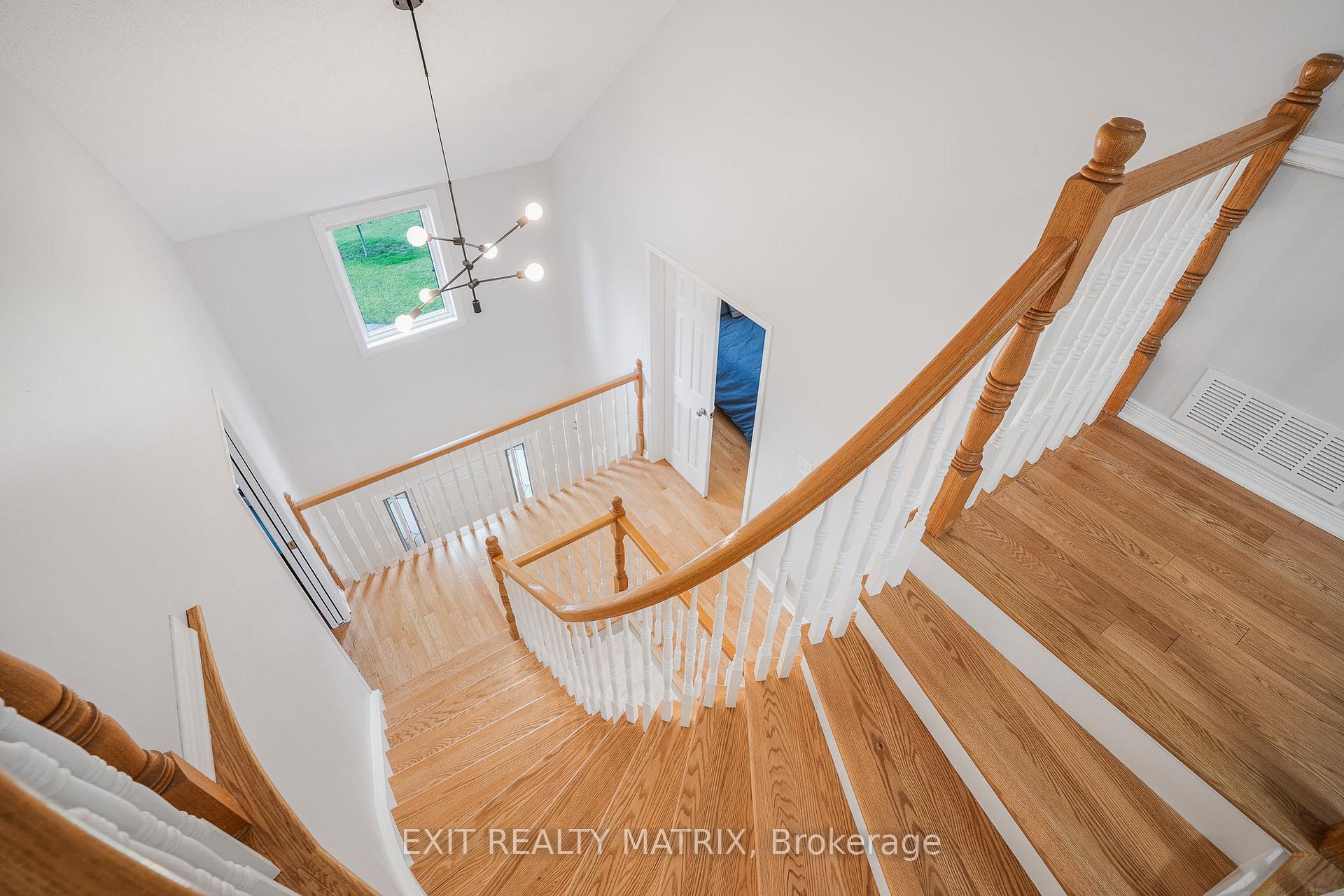 Photo 30 of 1690 Caminiti Crescent, Ottawa, Fallingbrook/Pineridge — HOMEH