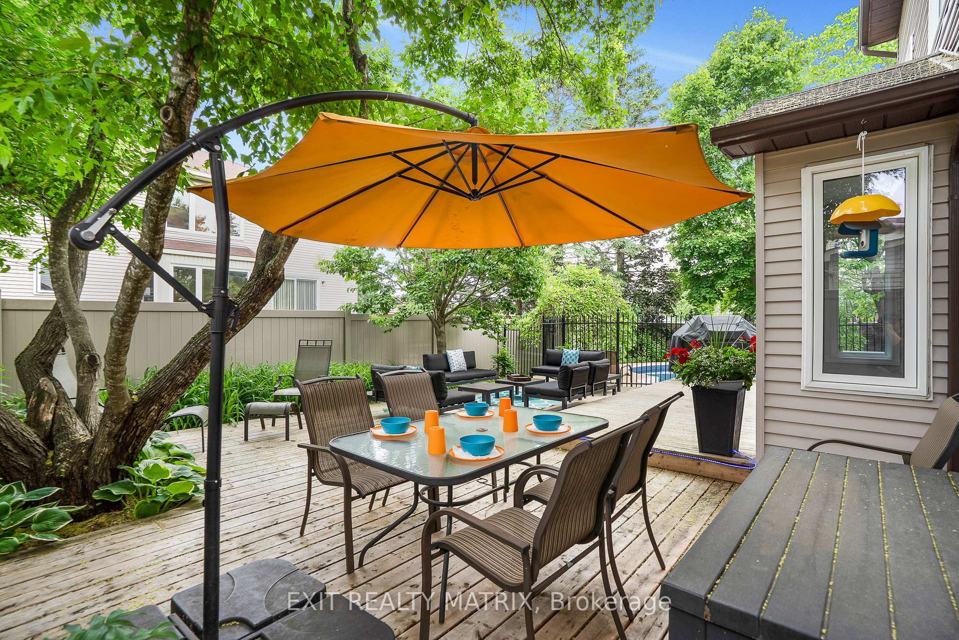 Photo 35 of 1690 Caminiti Crescent, Ottawa, Fallingbrook/Pineridge — HOMEH