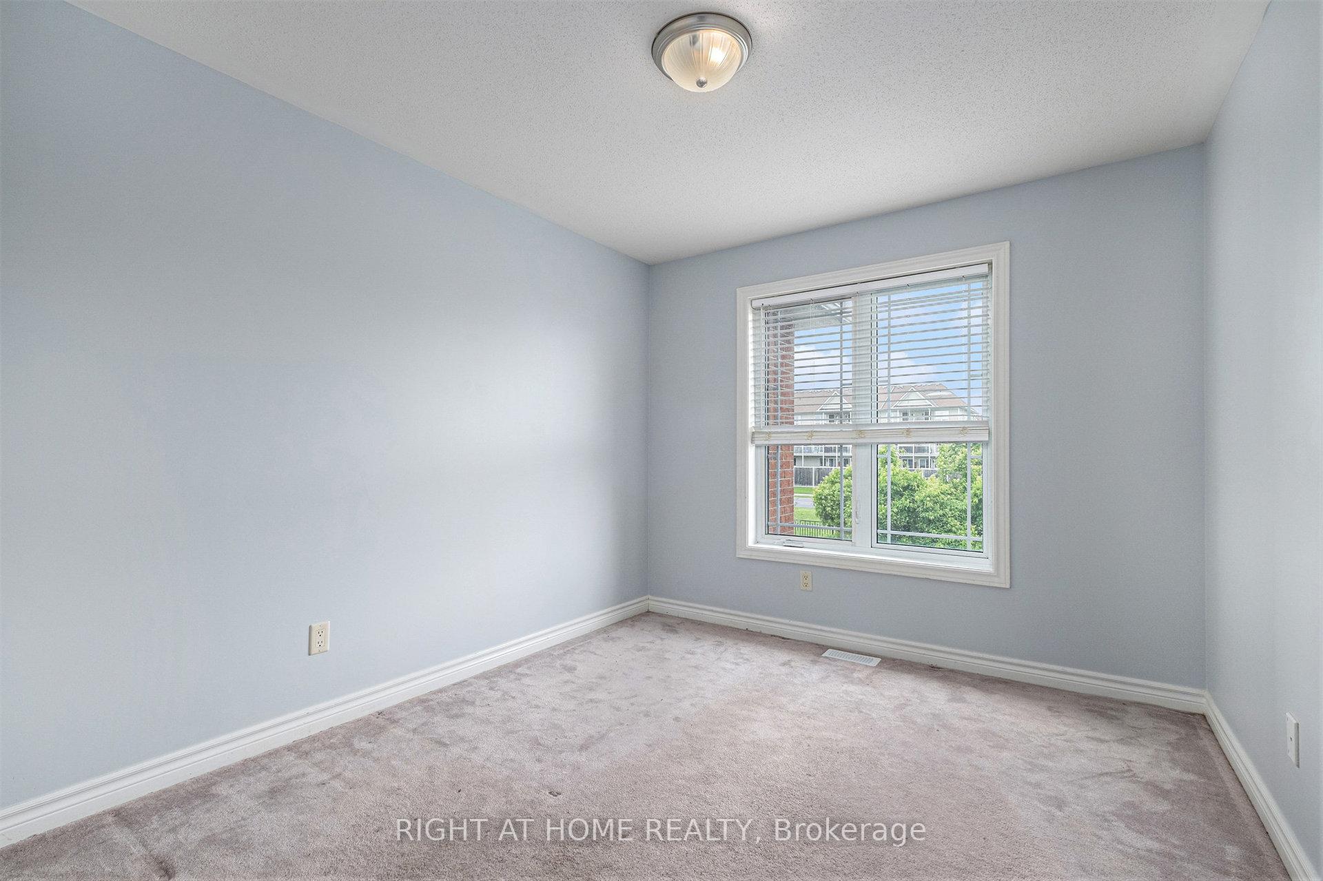 Photo 18 of 352 Selene Way, Ottawa, Avalon East — HOMEH