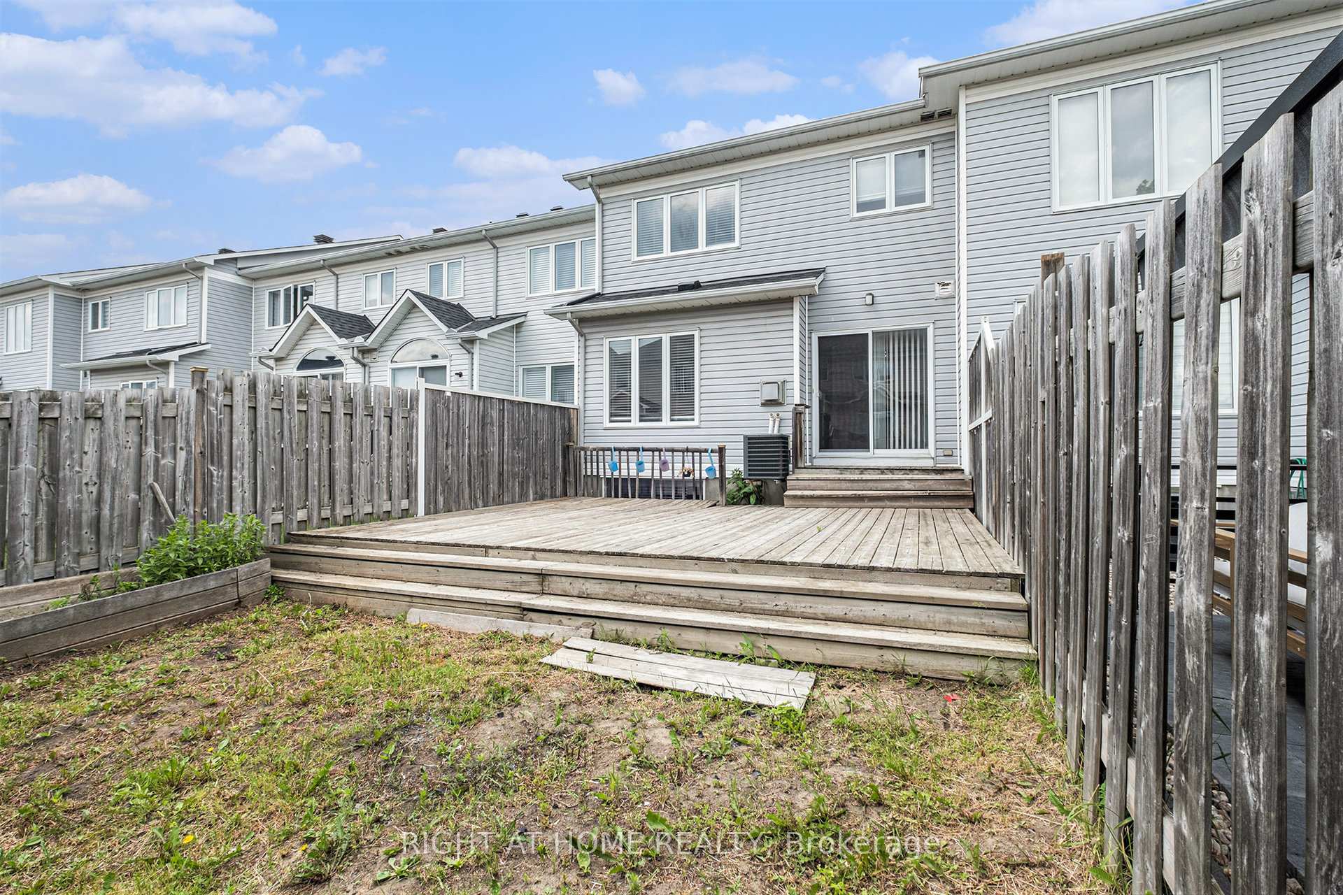 Photo 25 of 352 Selene Way, Ottawa, Avalon East — HOMEH