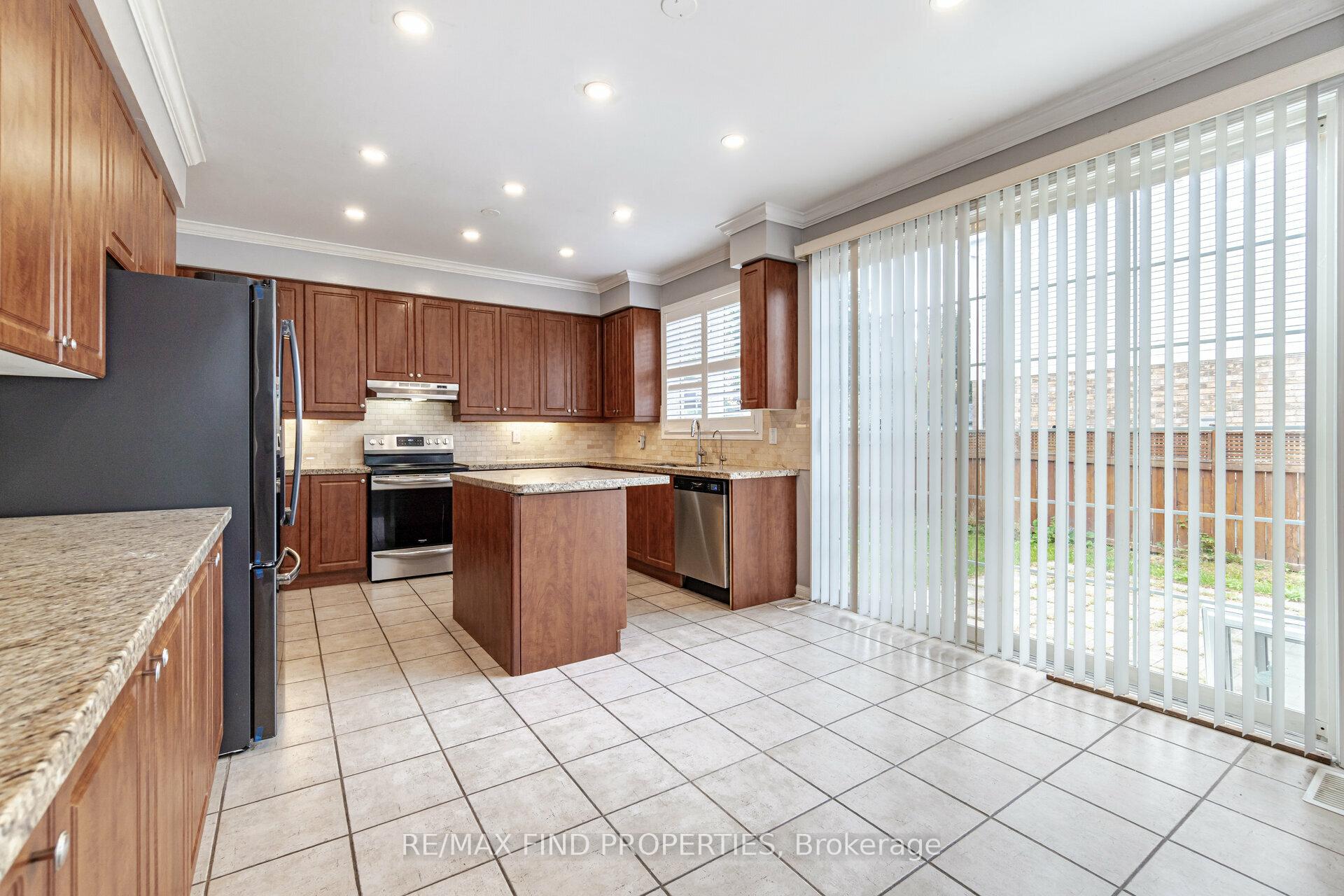Photo 17 of Unit UPPER, 688 Trudeau Drive, Milton, Beaty — HOMEH