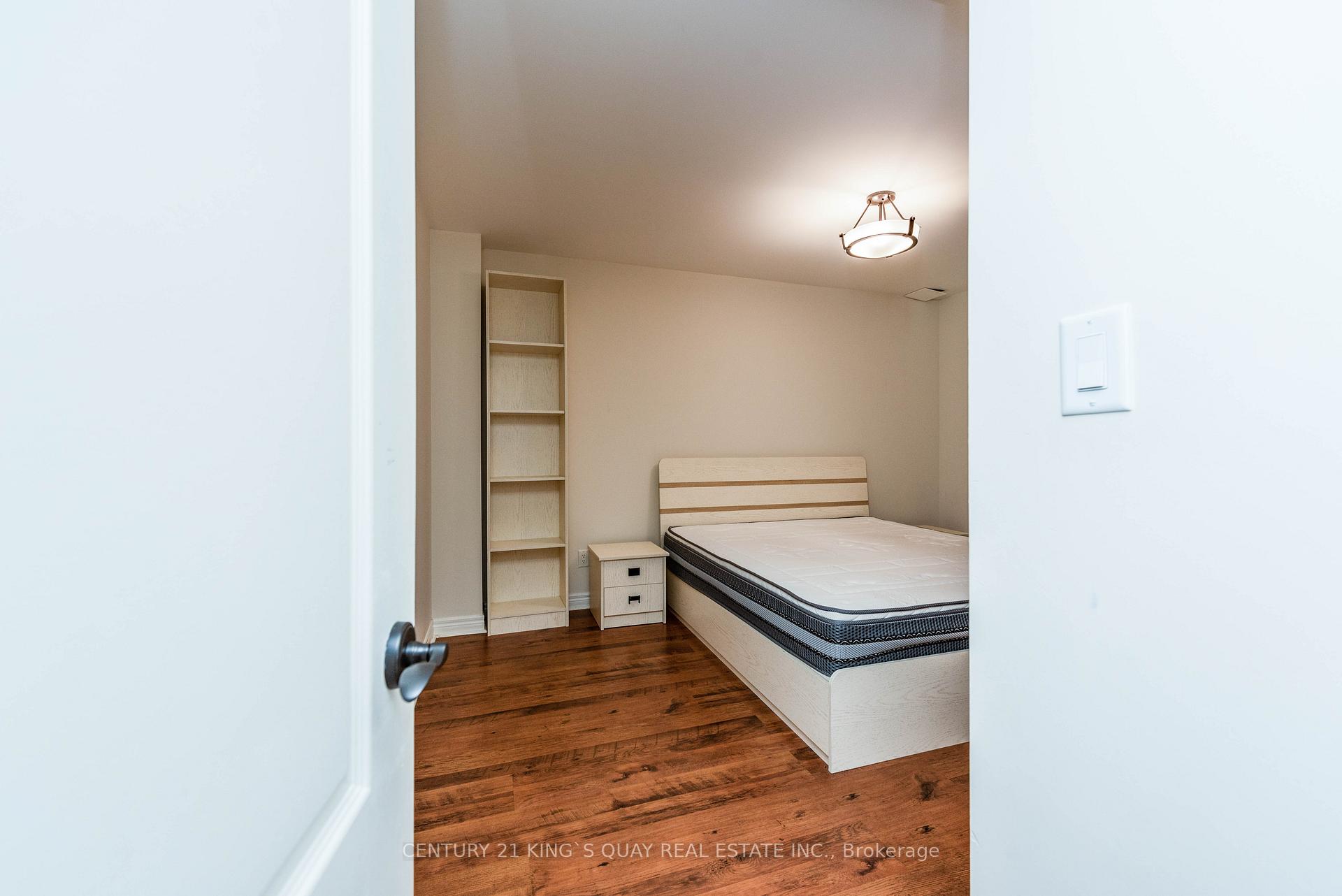 Photo 14 of Unit LL1, 1 River Bend Road, Markham, Village Green-South Unionville — HOMEH