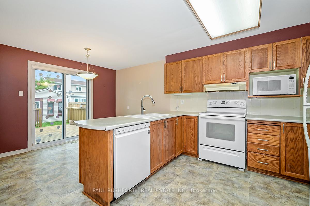 Photo 9 of 515 Harrowsmith Way, Ottawa, Fallingbrook/Gardenway South — HOMEH