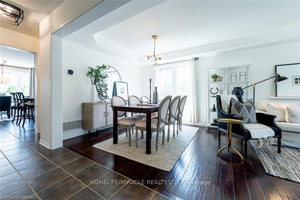 Photo 8 of 547 Hood Terrace, Milton, Coates — HOMEH