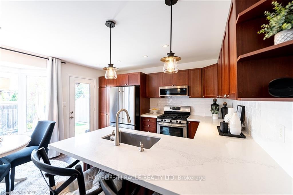 Photo 30 of 547 Hood Terrace, Milton, Coates — HOMEH