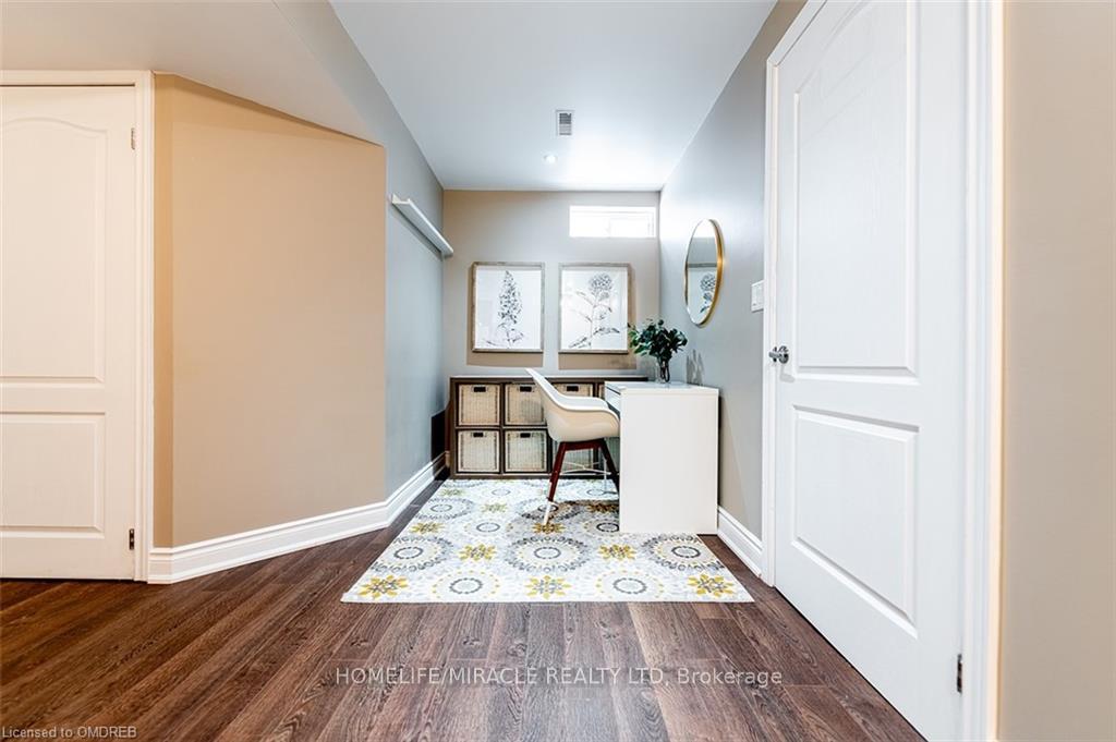 Photo 33 of 547 Hood Terrace, Milton, Coates — HOMEH