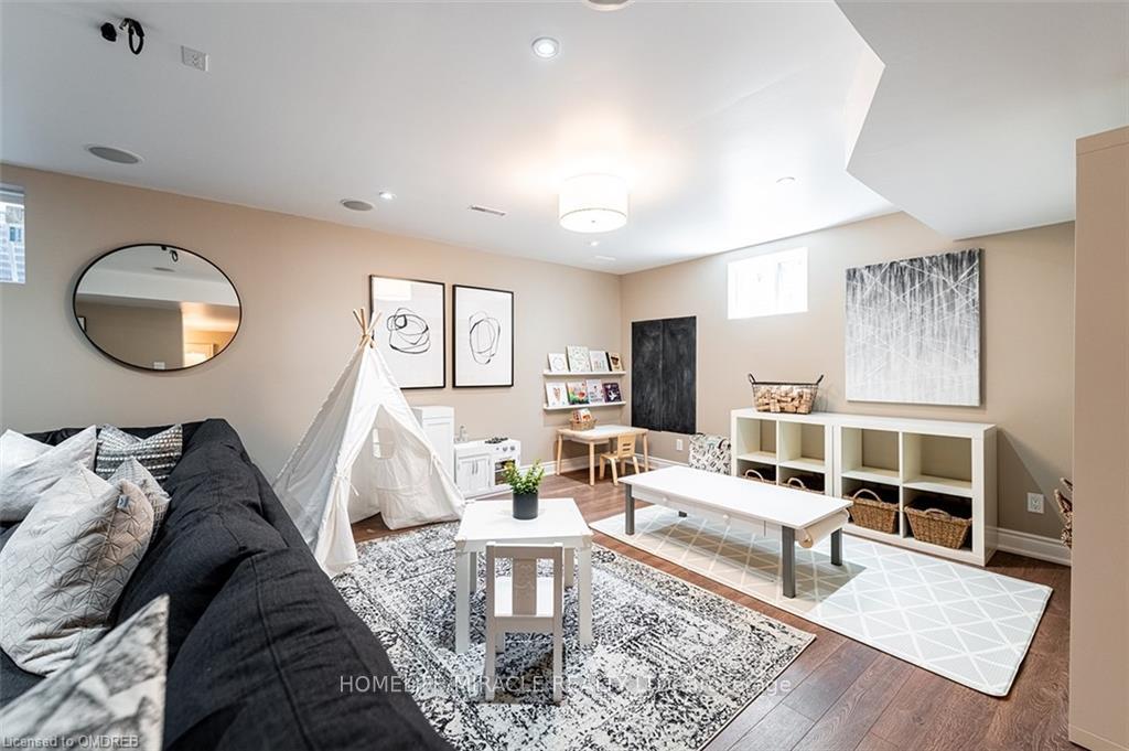Photo 27 of 547 Hood Terrace, Milton, Coates — HOMEH
