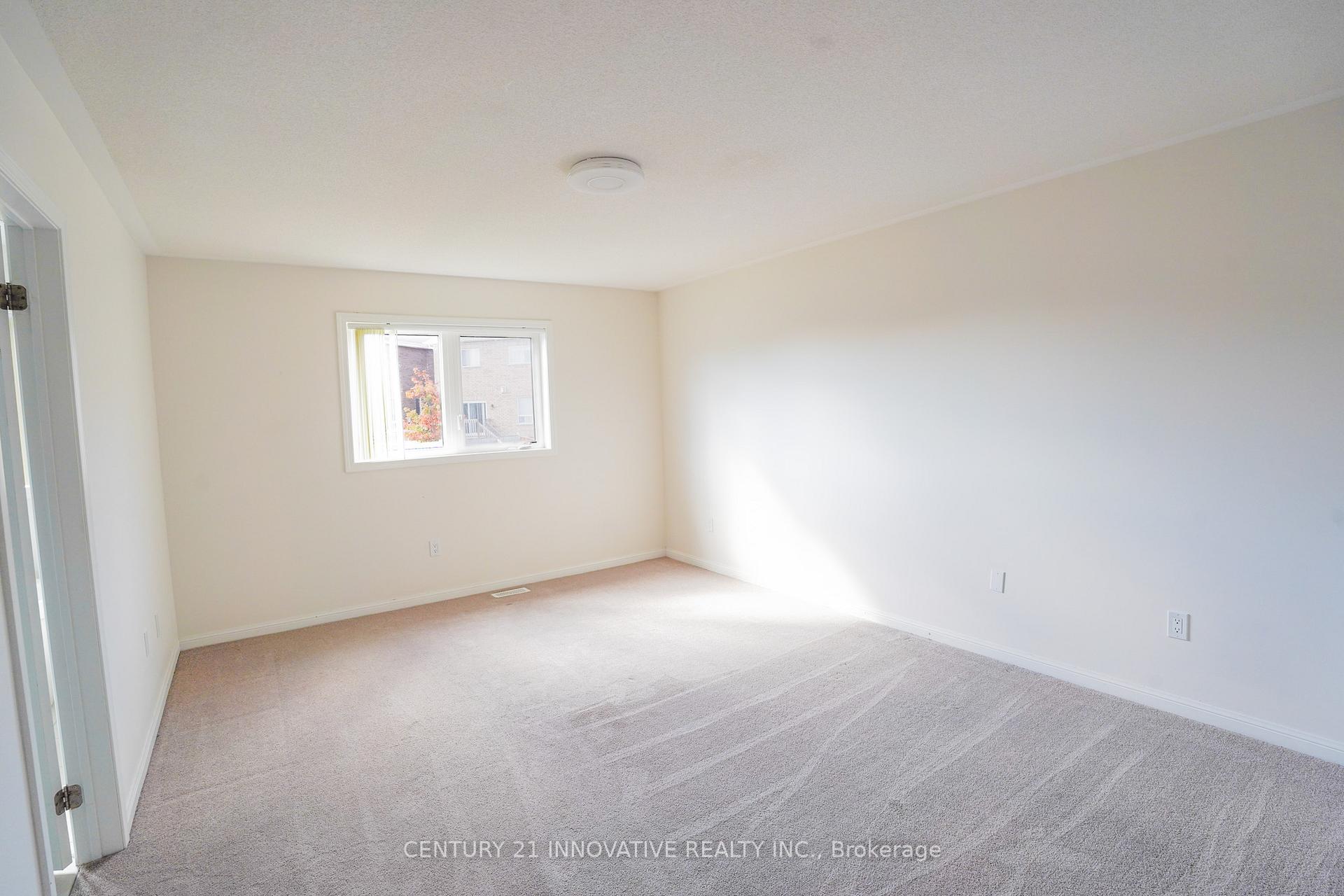 Photo 12 of 2572 Winter Words Drive, Oshawa, Windfields — HOMEH