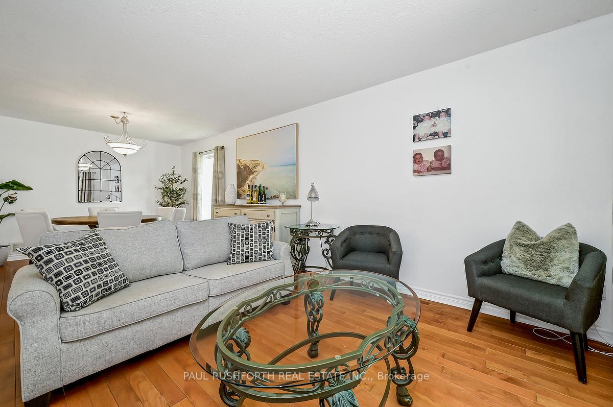 Photo 5 of 779 Beauregard Crescent, Ottawa, Fallingbrook/Ridgemount — HOMEH