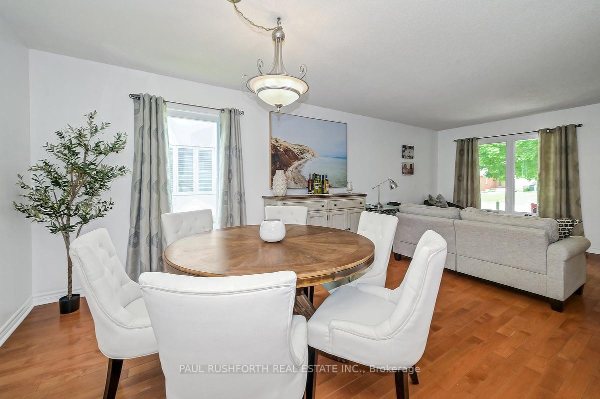 Photo 9 of 779 Beauregard Crescent, Ottawa, Fallingbrook/Ridgemount — HOMEH