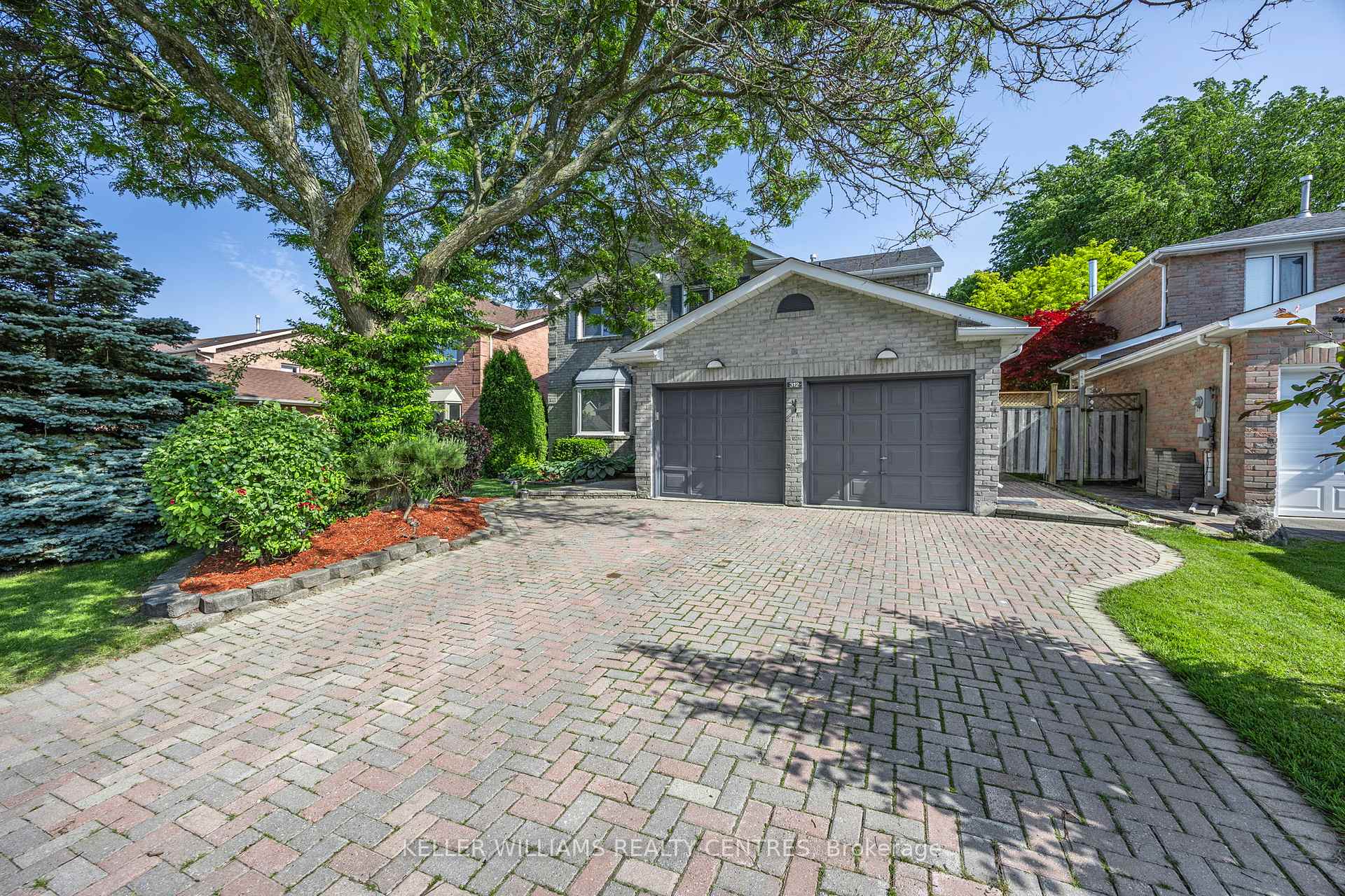 Photo 2 of 312 Mccaffrey Road, Newmarket, Glenway Estates — HOMEH