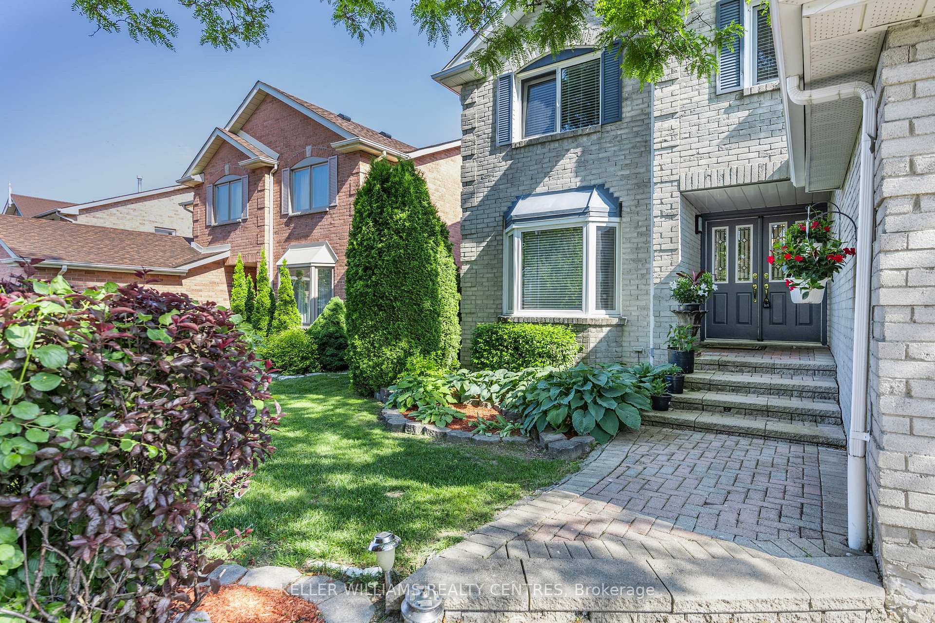 Photo 3 of 312 Mccaffrey Road, Newmarket, Glenway Estates — HOMEH