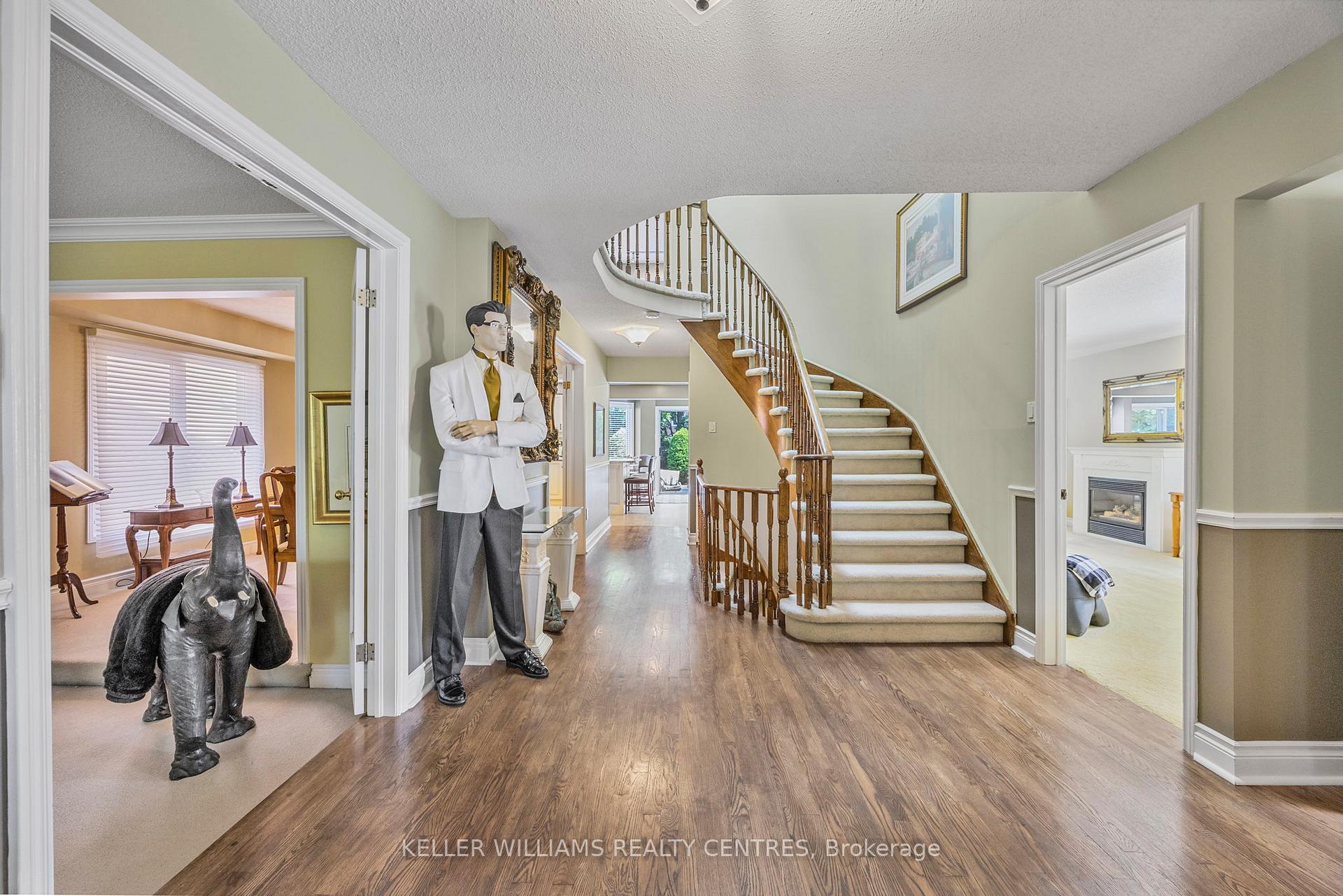 Photo 4 of 312 Mccaffrey Road, Newmarket, Glenway Estates — HOMEH
