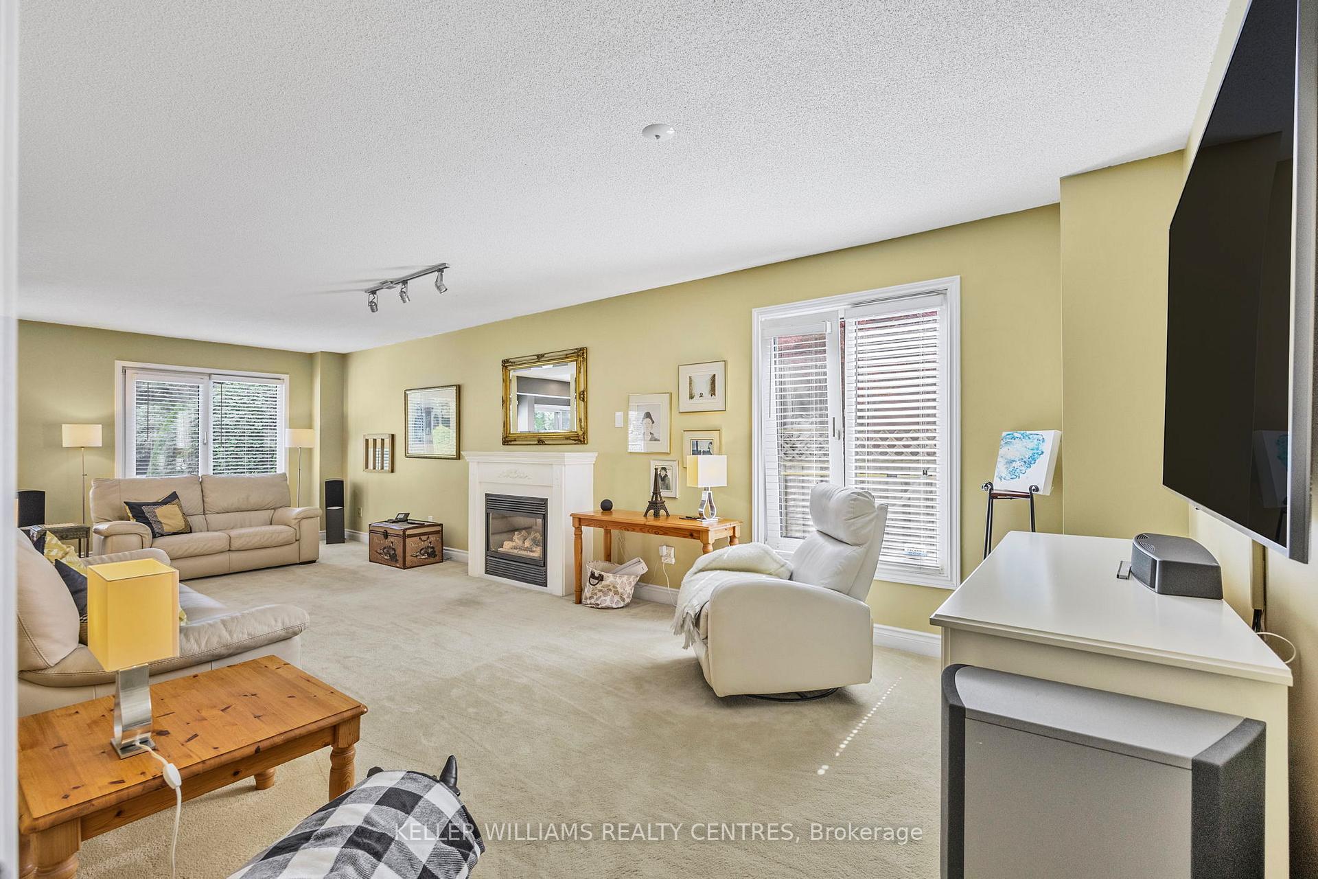 Photo 12 of 312 Mccaffrey Road, Newmarket, Glenway Estates — HOMEH