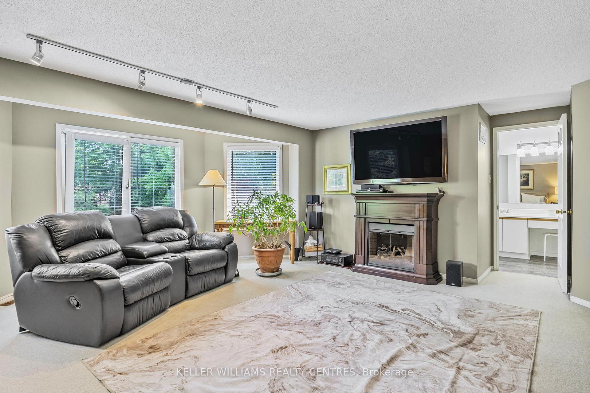 Photo 21 of 312 Mccaffrey Road, Newmarket, Glenway Estates — HOMEH
