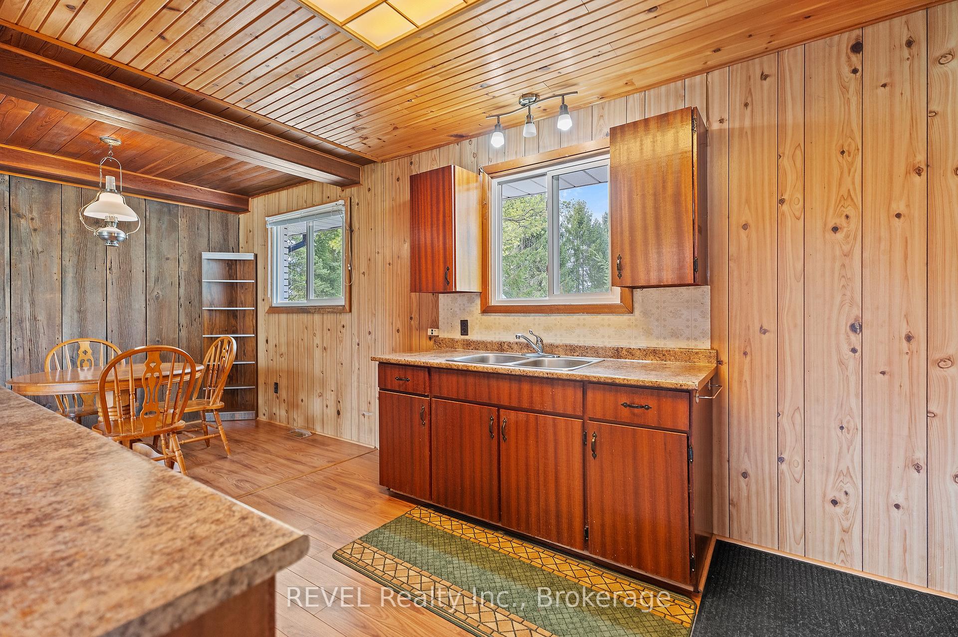 Photo 15 of 1226 Maple Street, Pelham, Fenwick — HOMEH