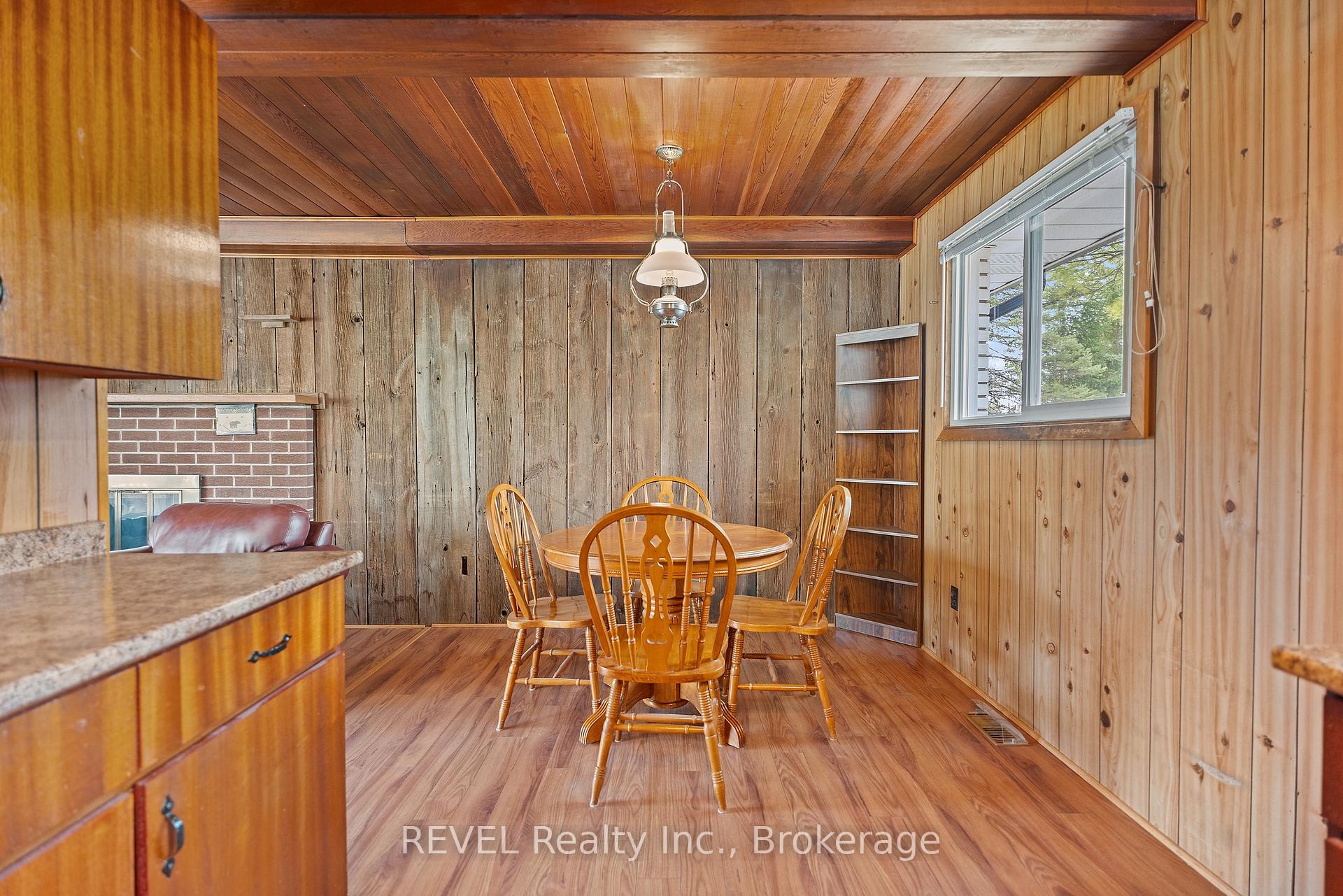 Photo 16 of 1226 Maple Street, Pelham, Fenwick — HOMEH