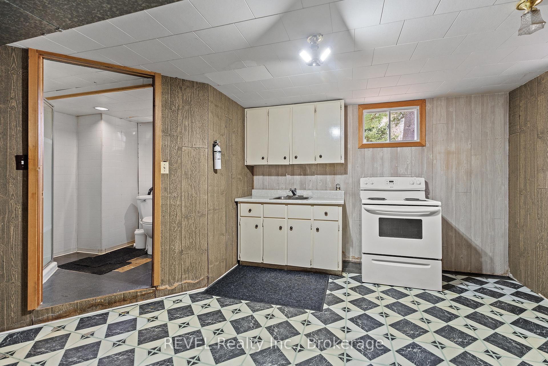 Photo 26 of 1226 Maple Street, Pelham, Fenwick — HOMEH