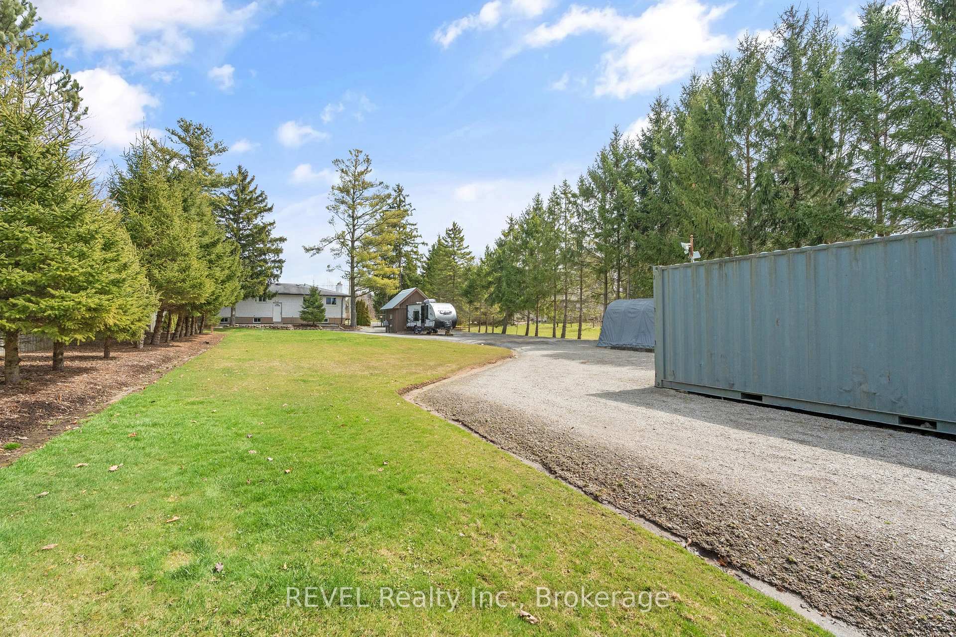Photo 36 of 1226 Maple Street, Pelham, Fenwick — HOMEH