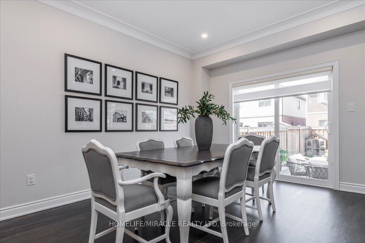 Photo 5 of 133 Arnold Crescent, New Tecumseth, Alliston — HOMEH