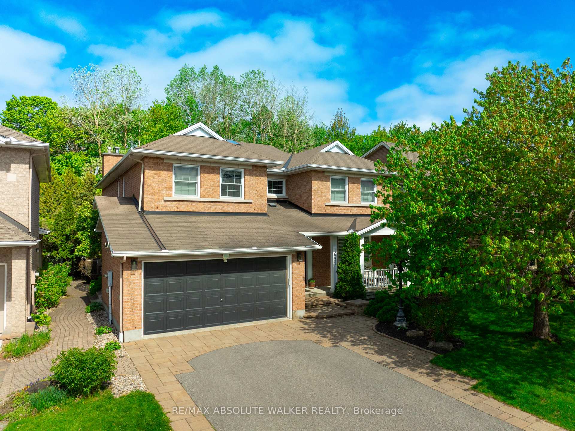 Front of 1651 Country Walk Drive