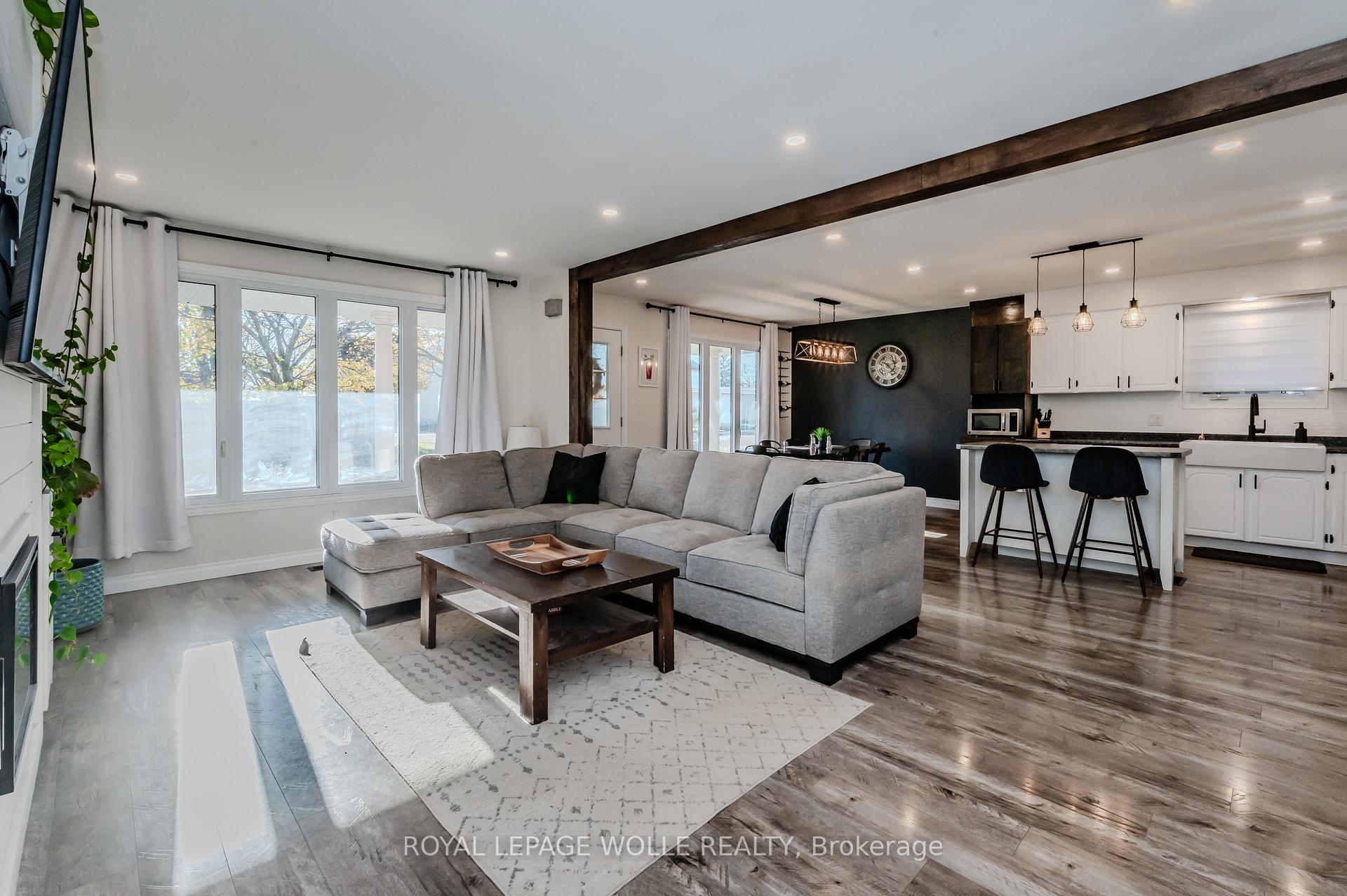 Photo 6 of 769 John Street W, North Perth, Listowel — HOMEH