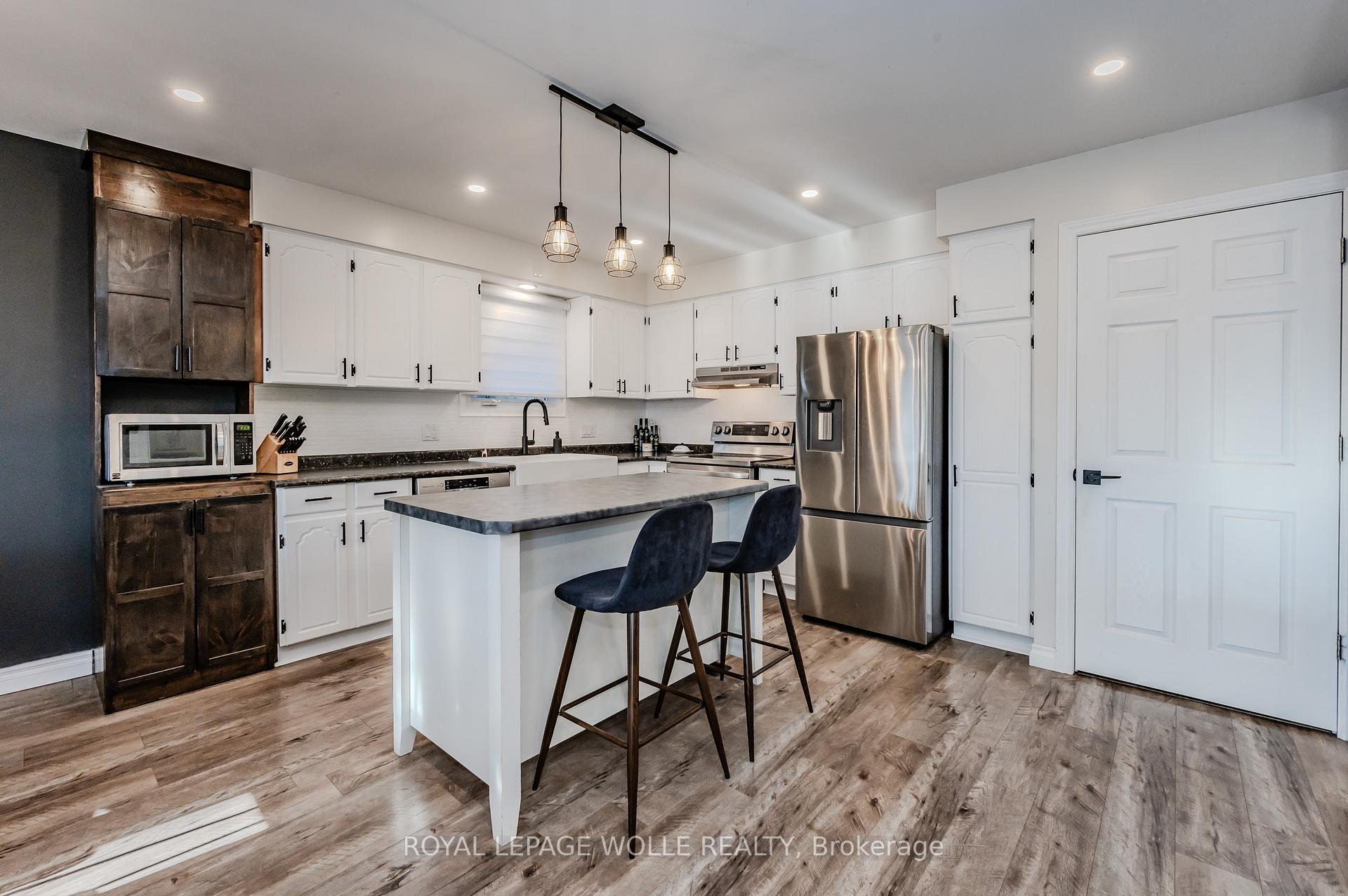 Photo 9 of 769 John Street W, North Perth, Listowel — HOMEH