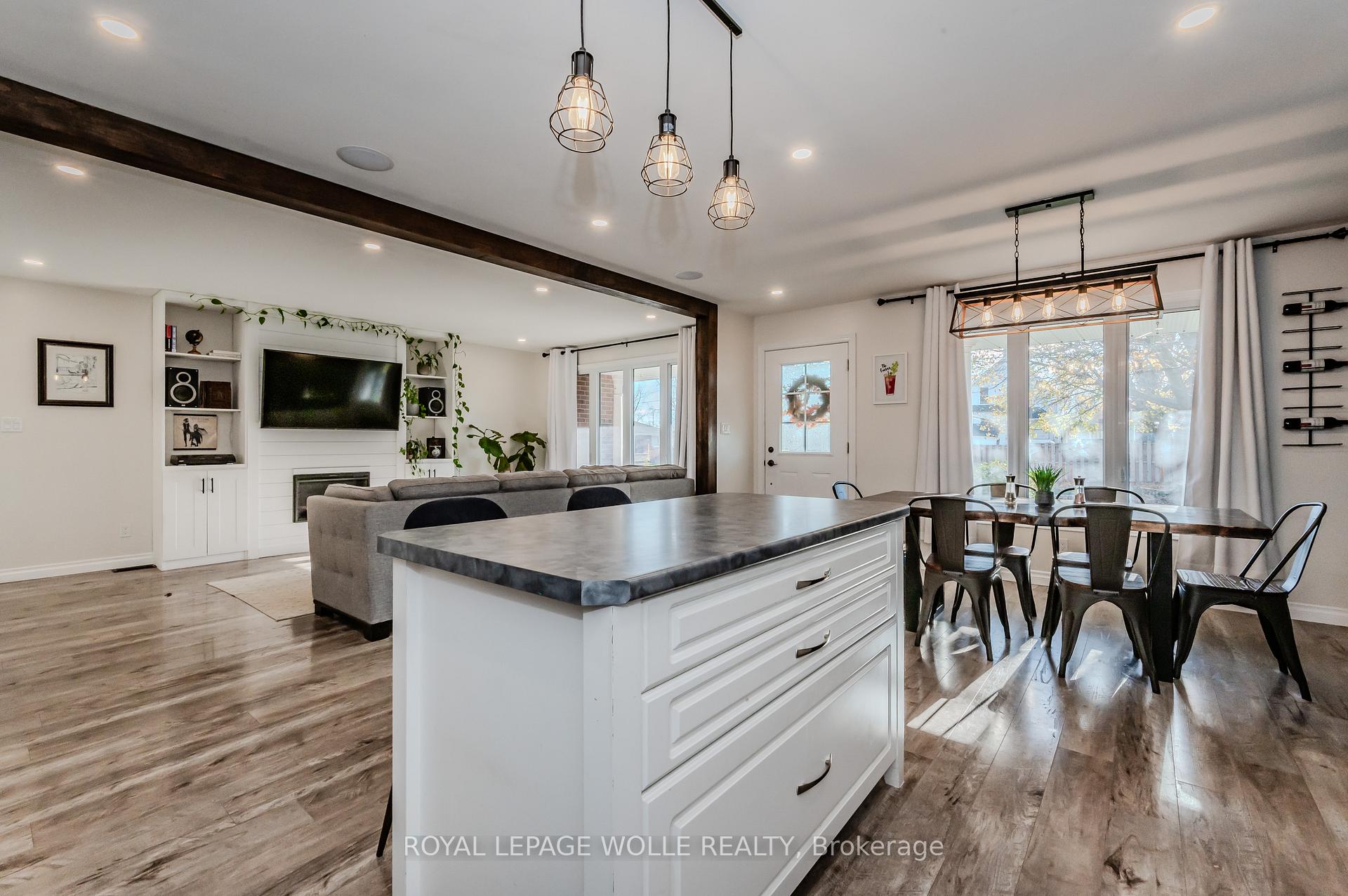Photo 11 of 769 John Street W, North Perth, Listowel — HOMEH