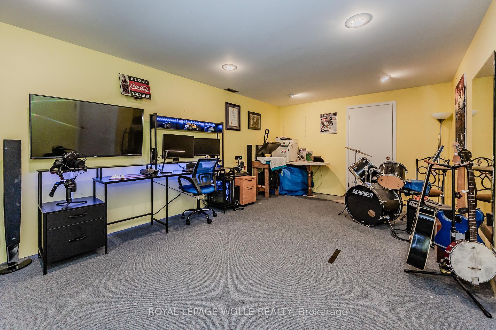 Photo 26 of 769 John Street W, North Perth, Listowel — HOMEH