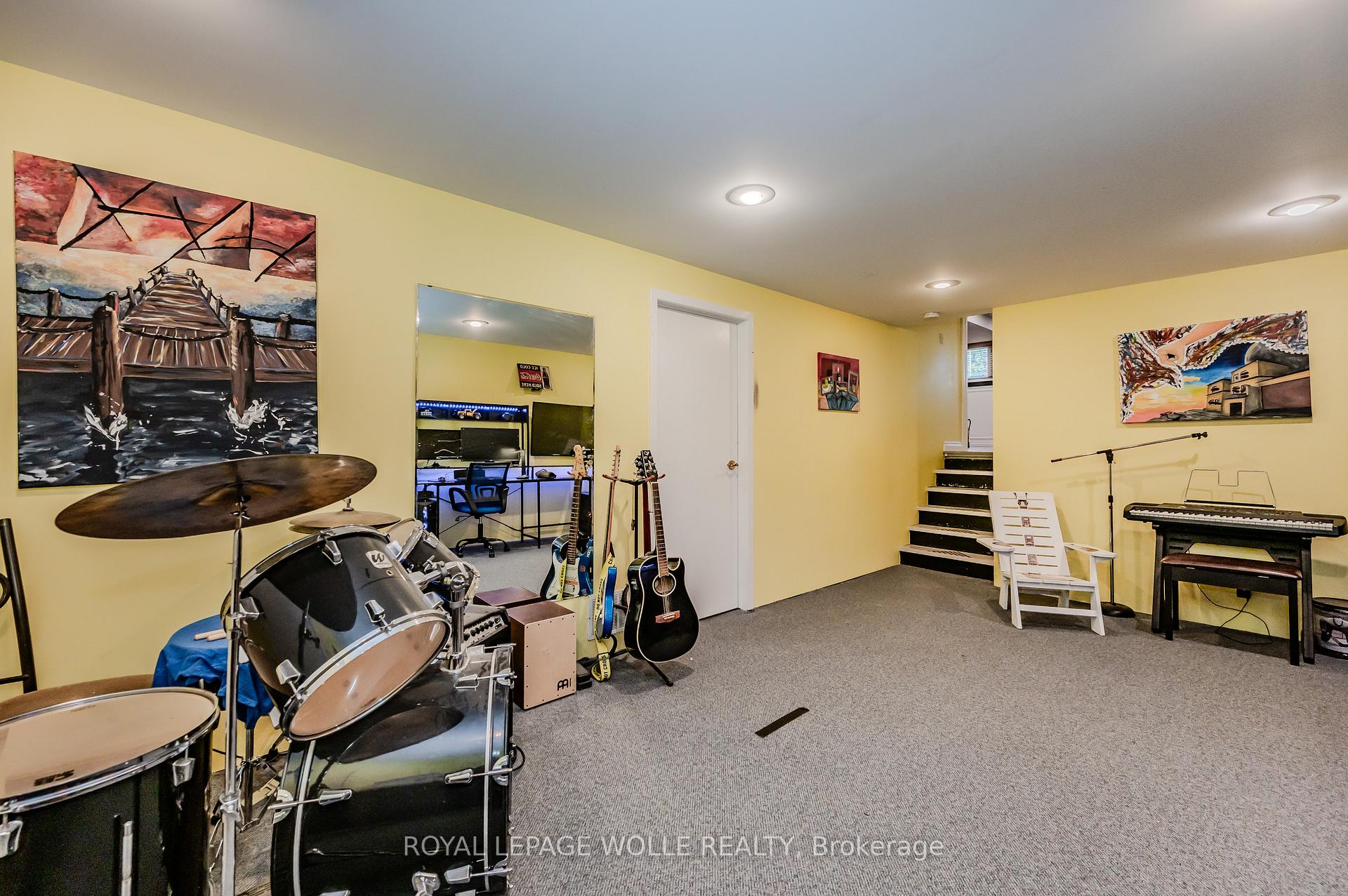 Photo 27 of 769 John Street W, North Perth, Listowel — HOMEH