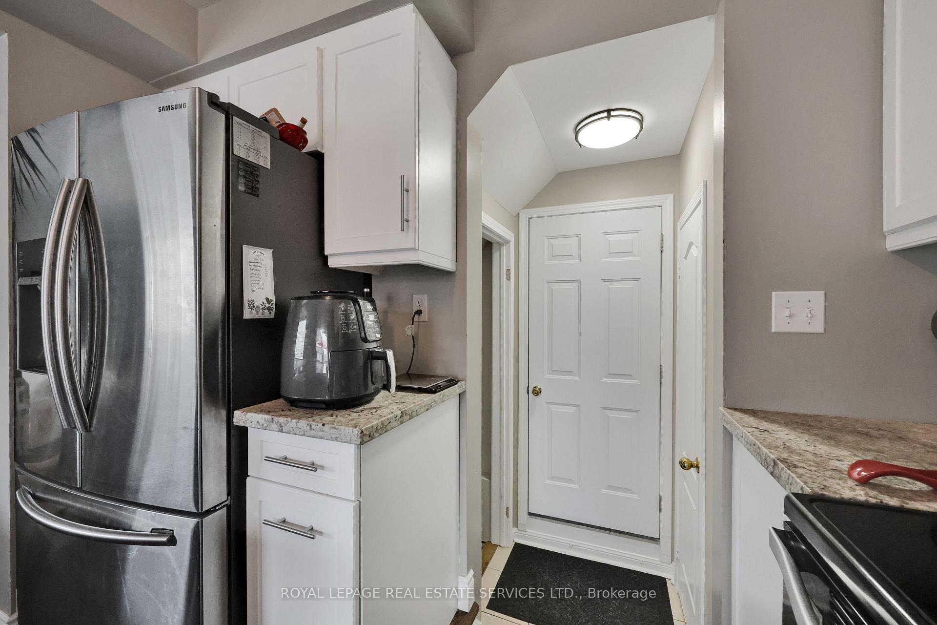 Photo 4 of 1627 Cartwright Crescent, Milton, Clarke — HOMEH