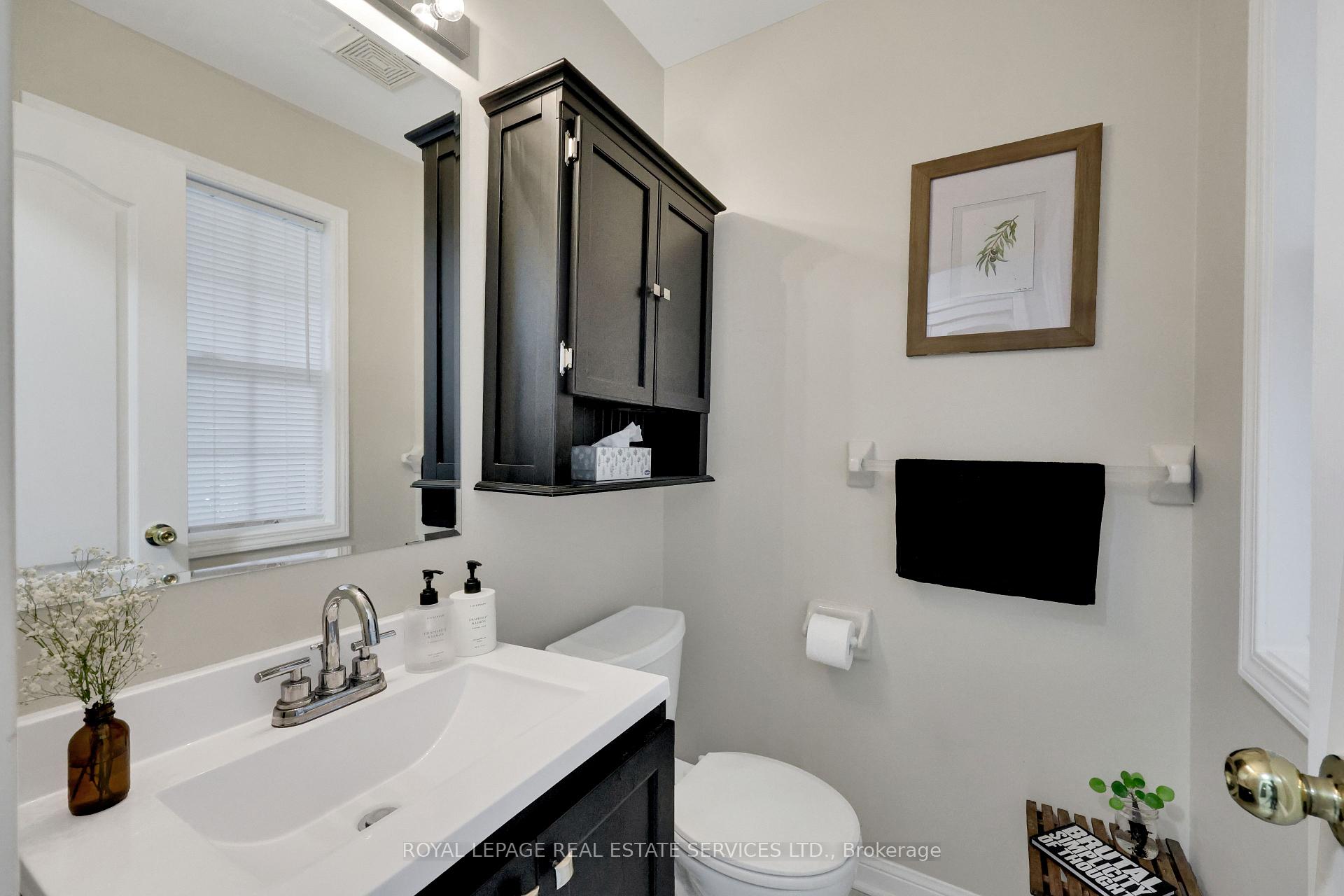 Photo 9 of 1627 Cartwright Crescent, Milton, Clarke — HOMEH