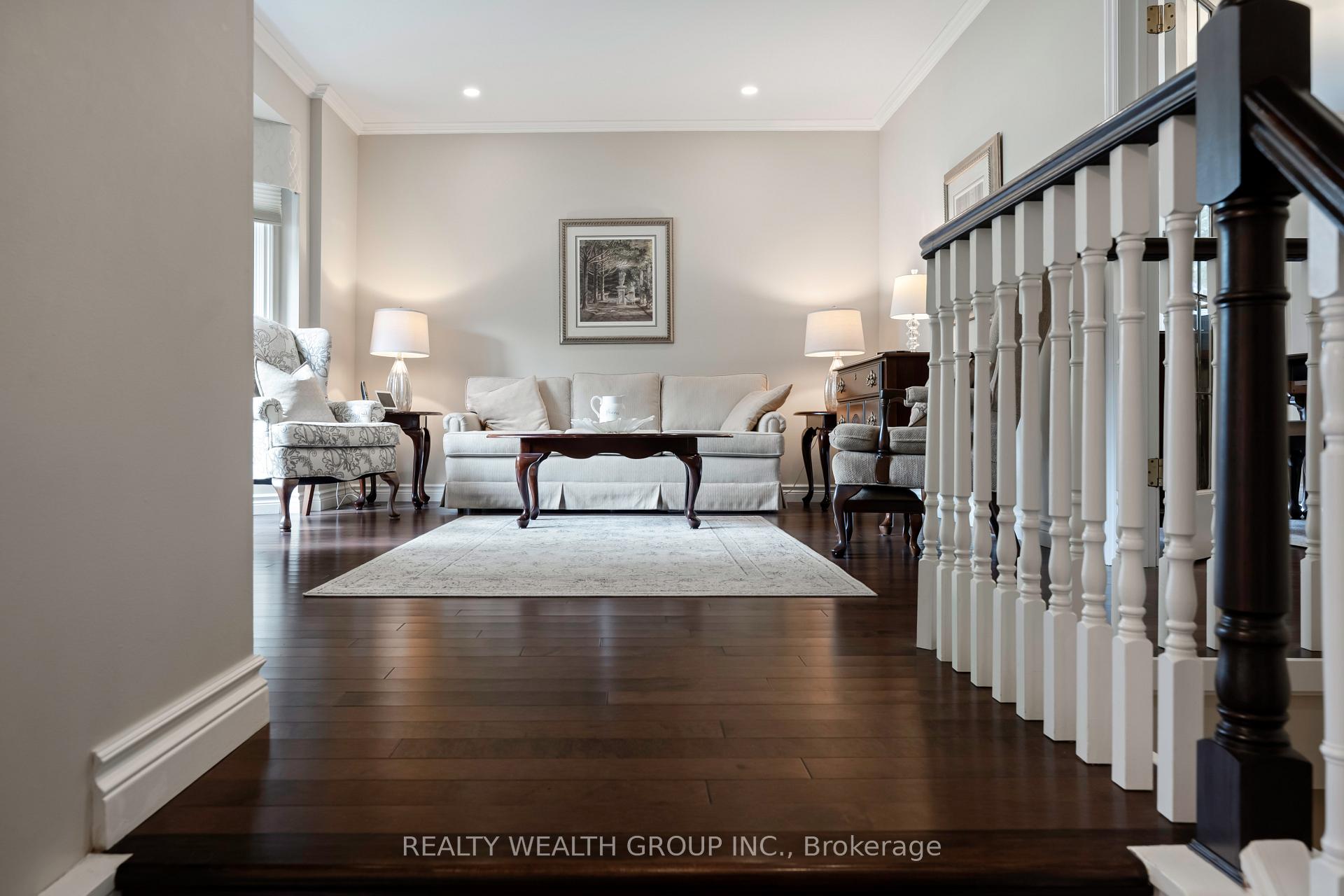 Photo 14 of 86 Alexander Road W, Newmarket, Gorham-College Manor — HOMEH
