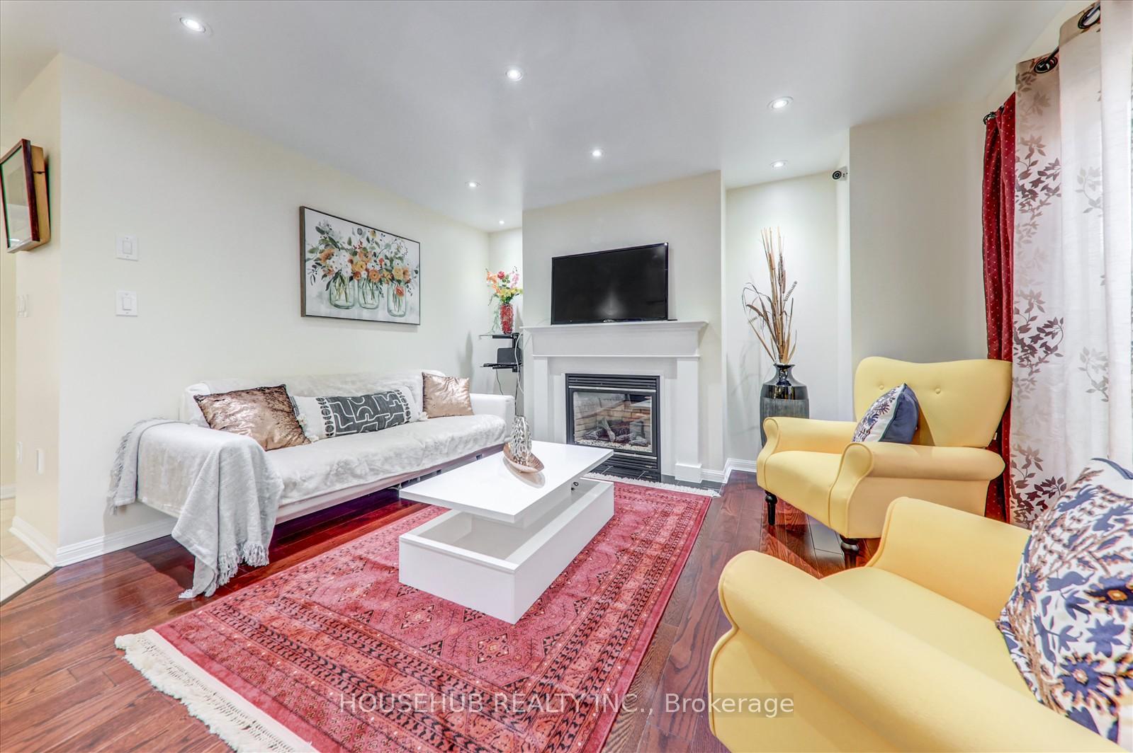 Photo 1 of 697 Ambroise Crescent, Milton, Coates — HOMEH