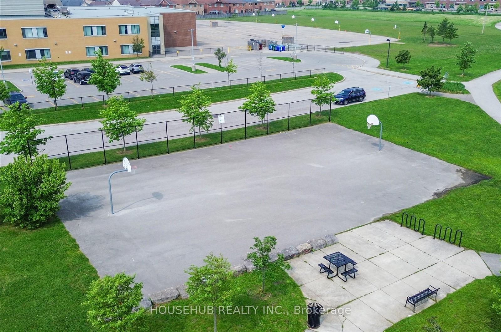 Photo 8 of 697 Ambroise Crescent, Milton, Coates — HOMEH