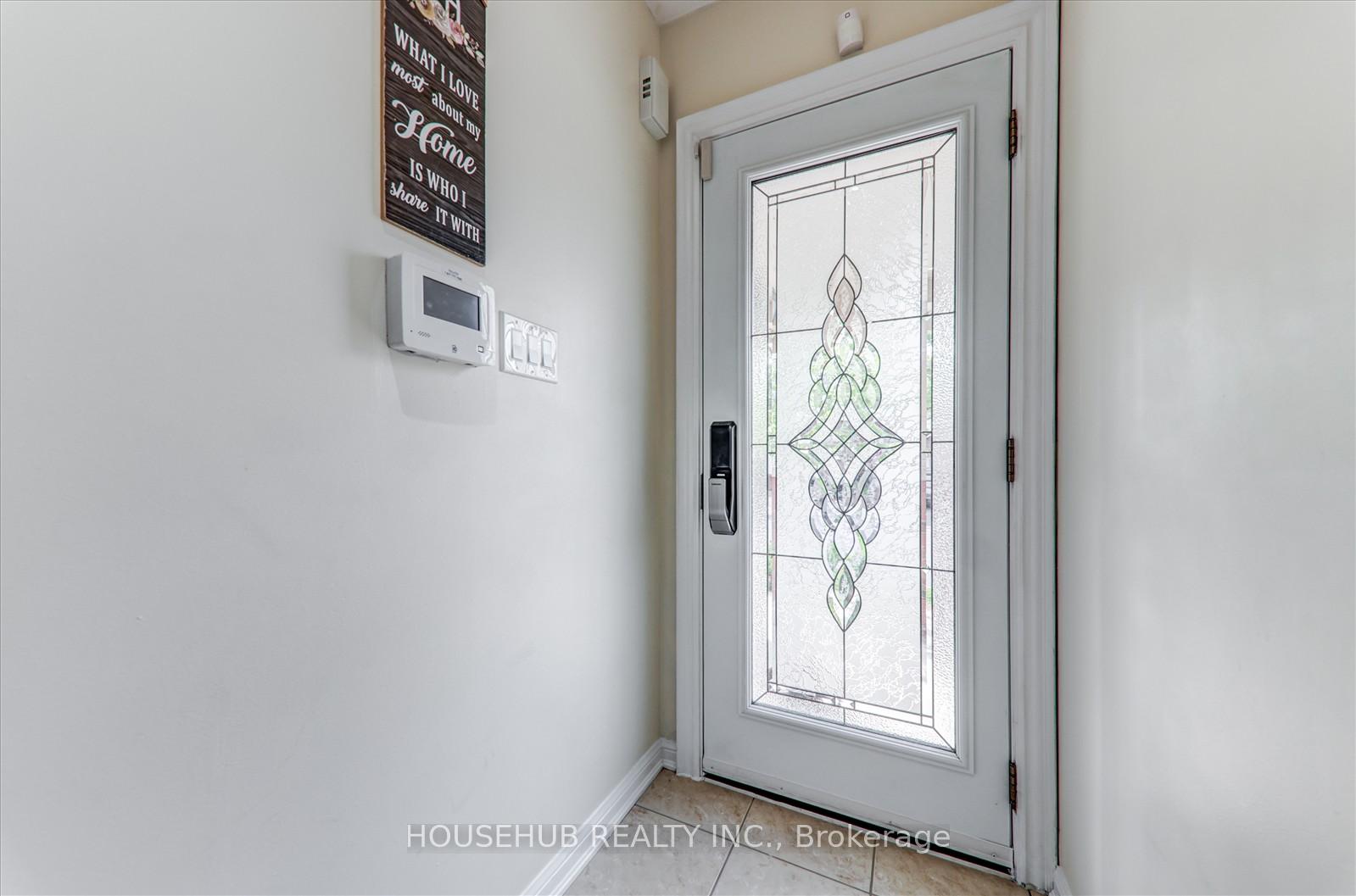 Photo 39 of 697 Ambroise Crescent, Milton, Coates — HOMEH