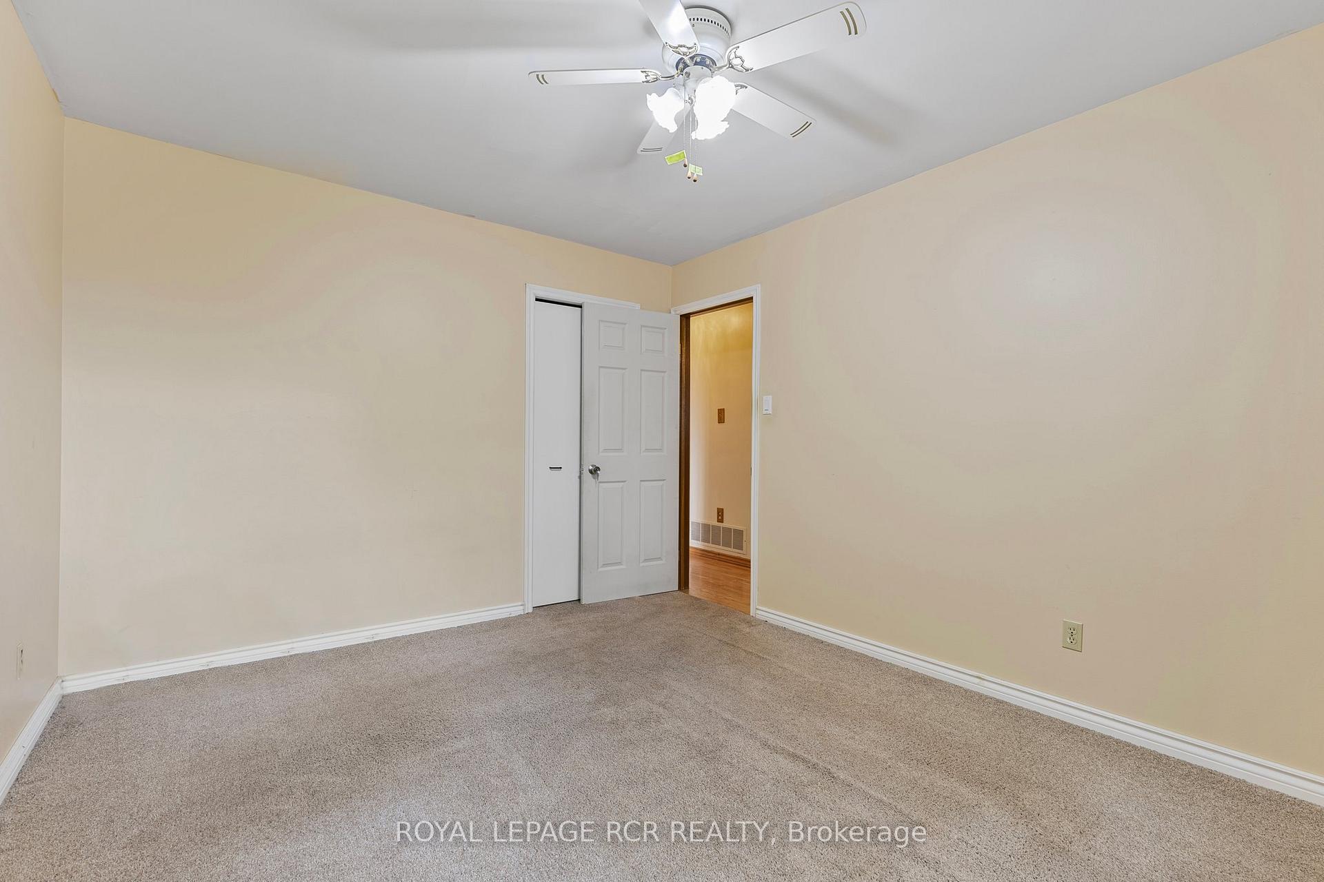Photo 21 of 43 Mitchell Avenue, New Tecumseth, Alliston — HOMEH